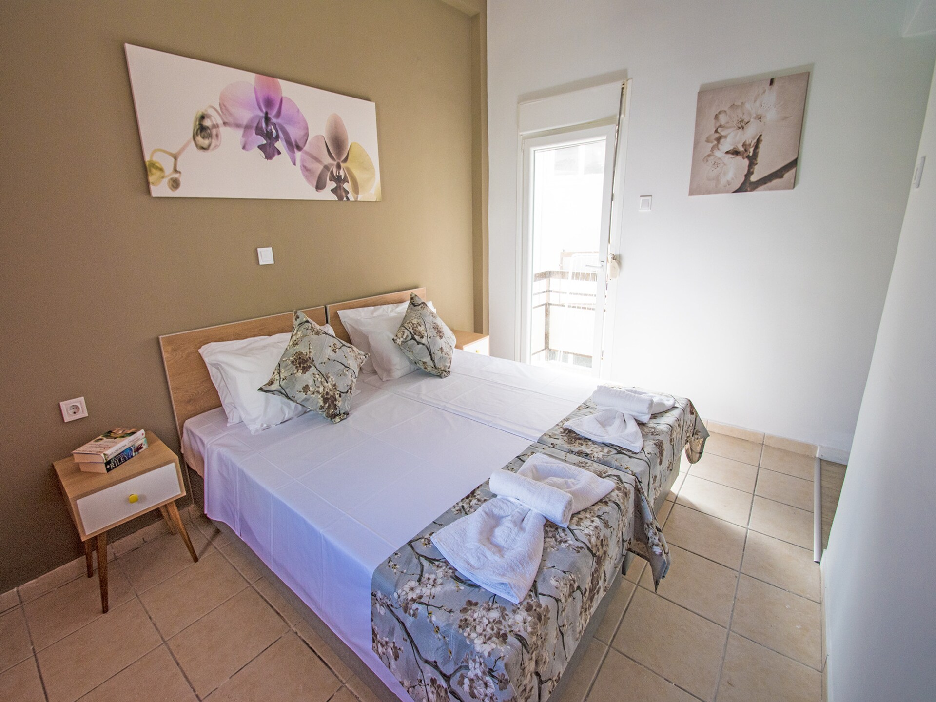 4-persoons modern appartement in het centrum van Chania aan het strand - foto 4