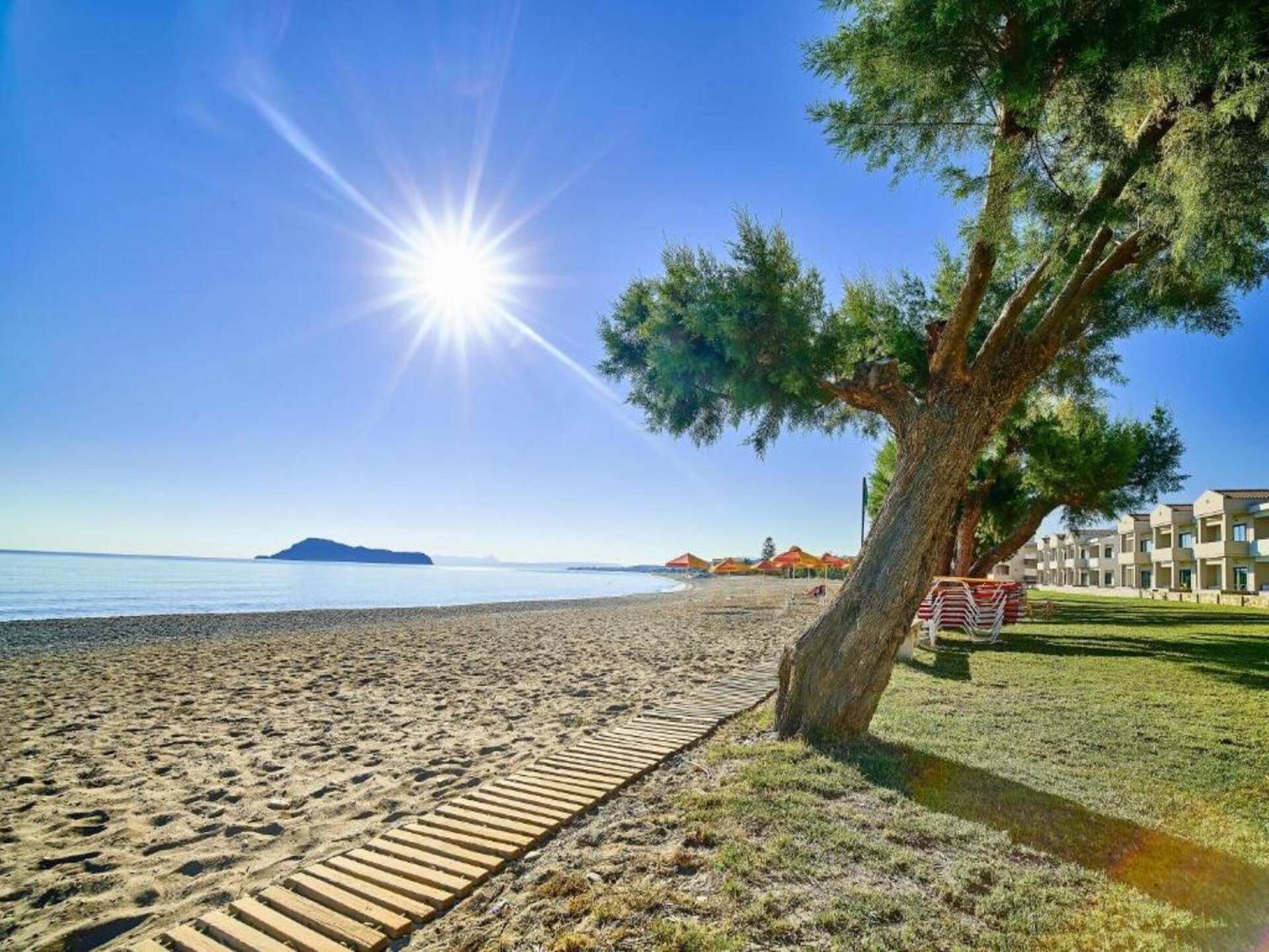 Centraal gelegen appartement aan het strand in Chania - foto 36
