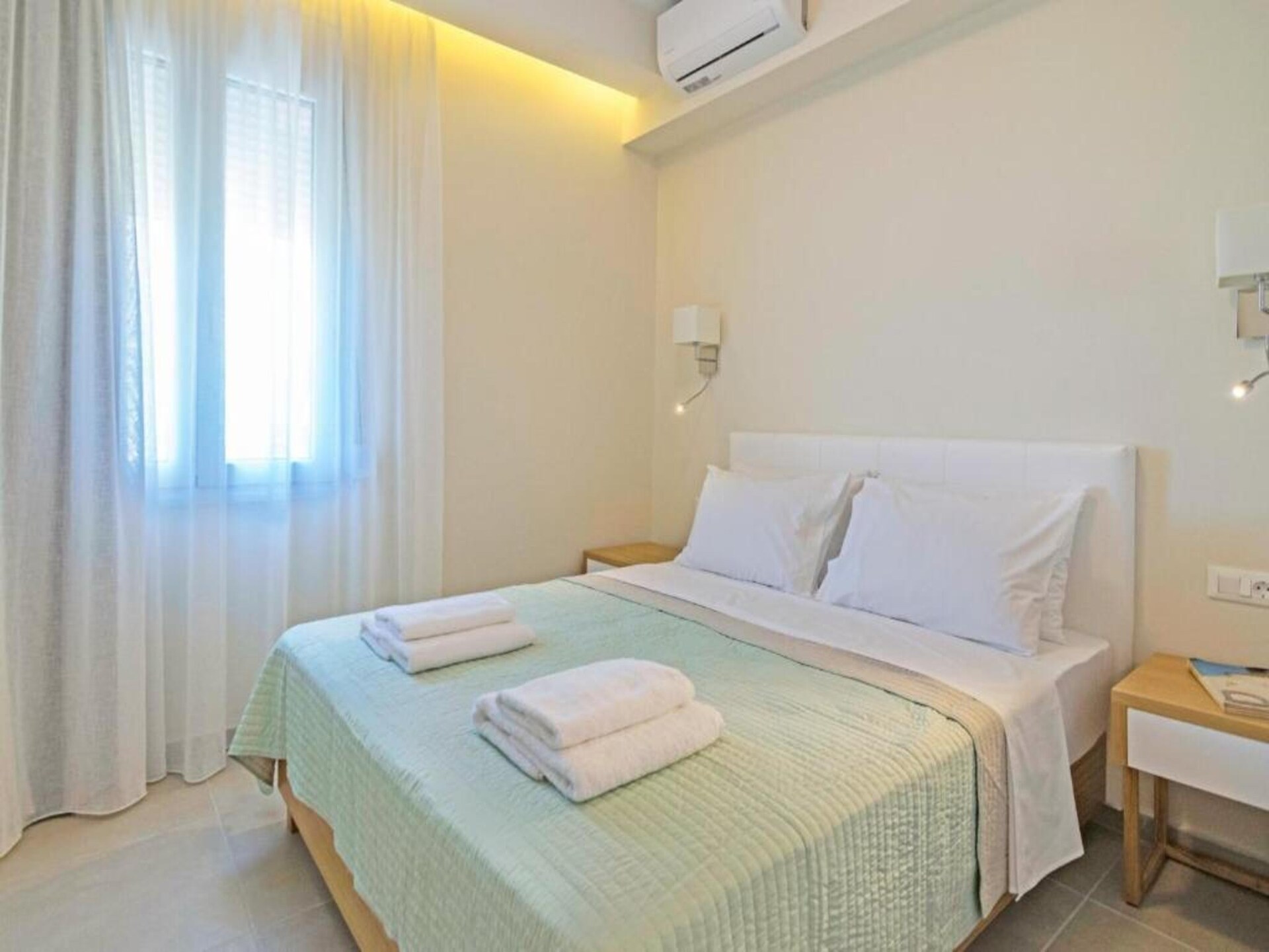 4-persoons modern appartement aan het strand in Chania - foto 2