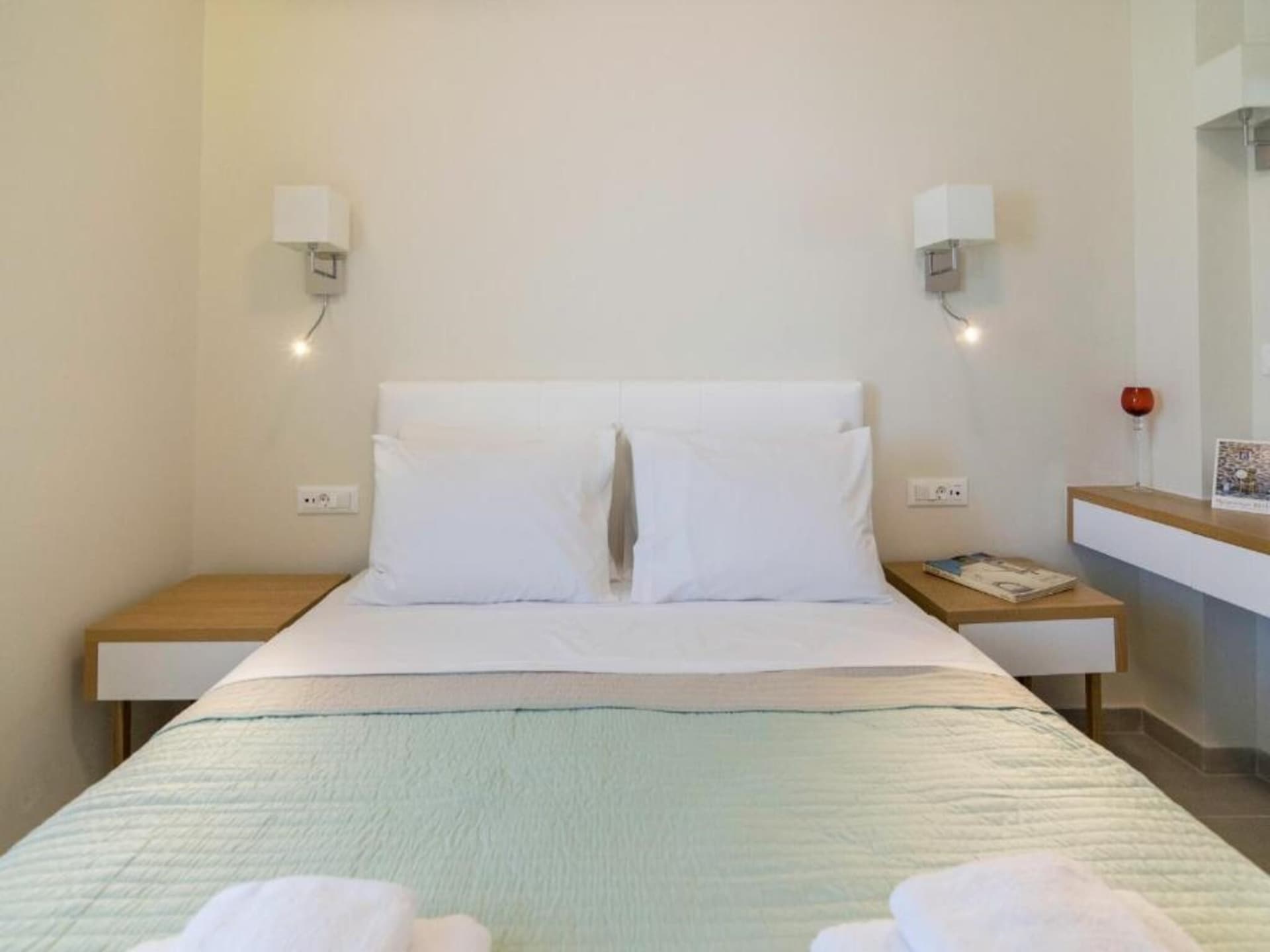 4-persoons modern appartement aan het strand in Chania - foto 11