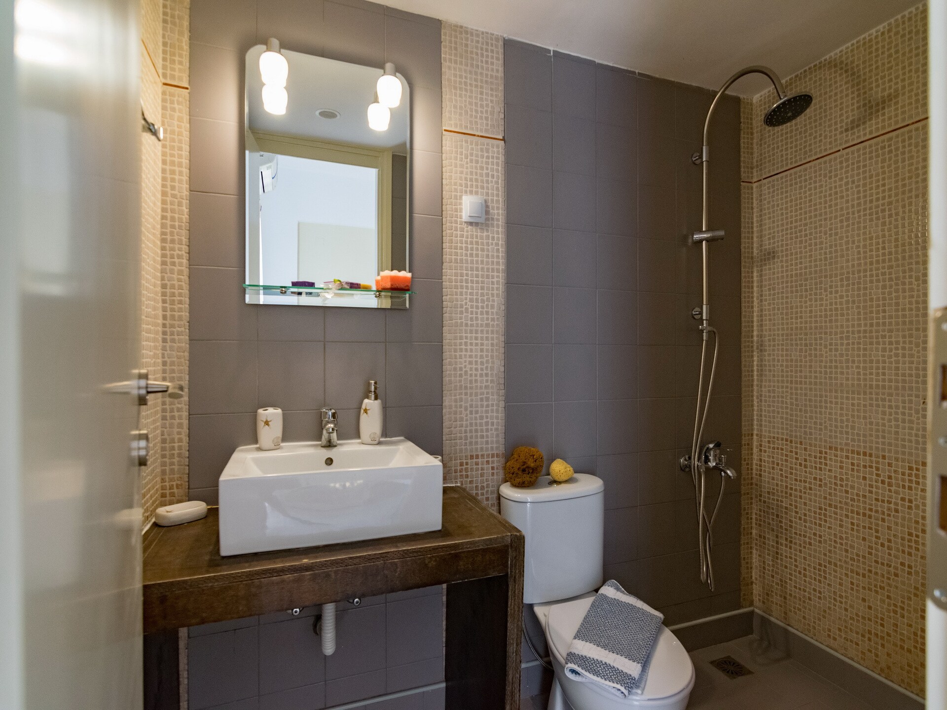 Villa Almirikia: 20 meter van zee met privézwembad voor 8 personen - foto 15