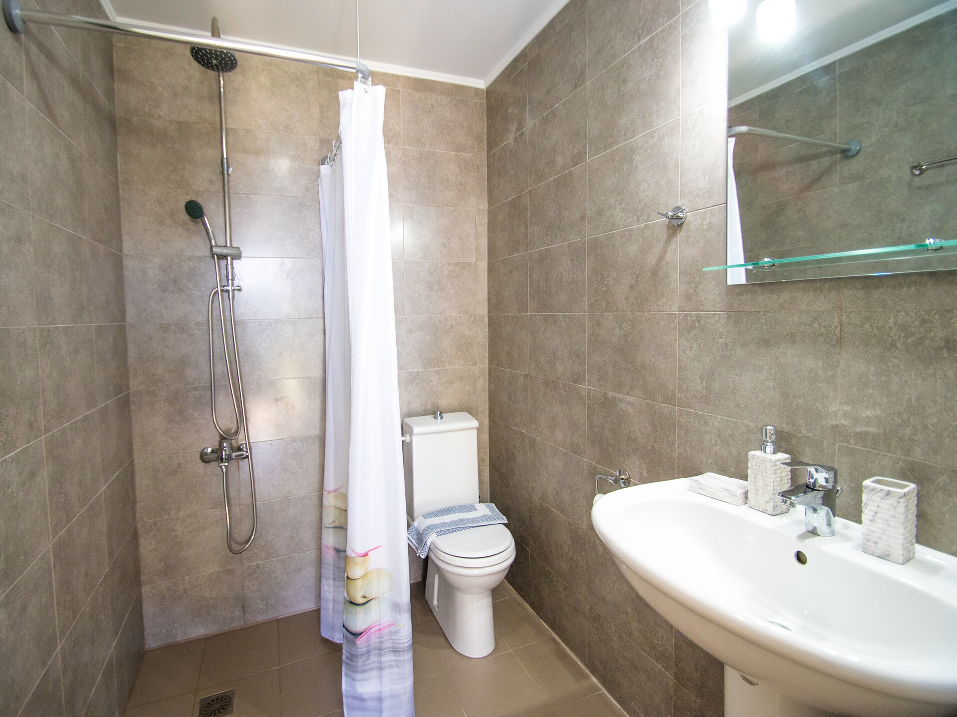 Villa Almirikia: 20 meter van zee met privézwembad voor 8 personen - foto 16