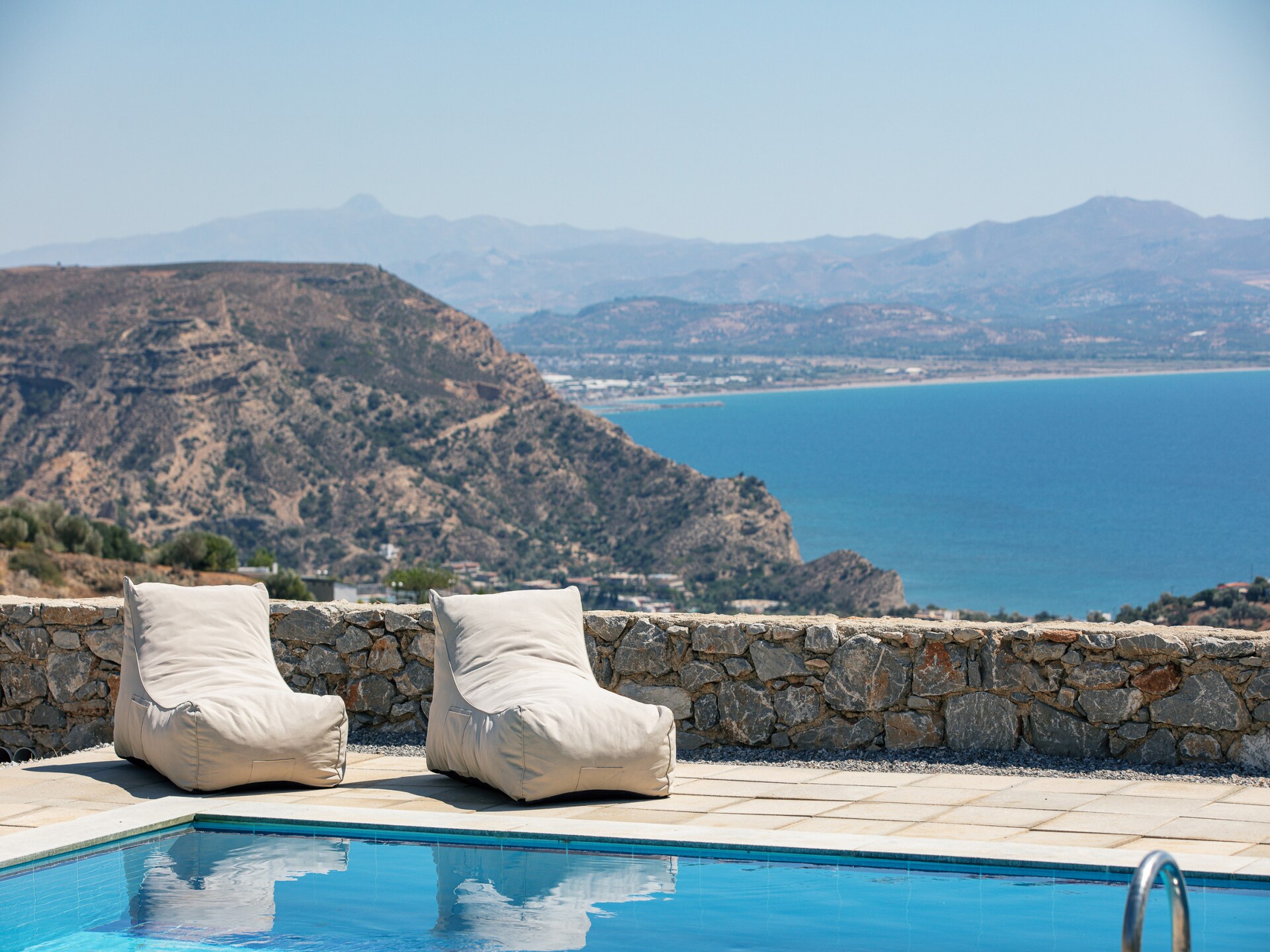 Evgoro Vrahos: Moderne villa met privézwembad en bergzicht in Agia Galini - foto 25