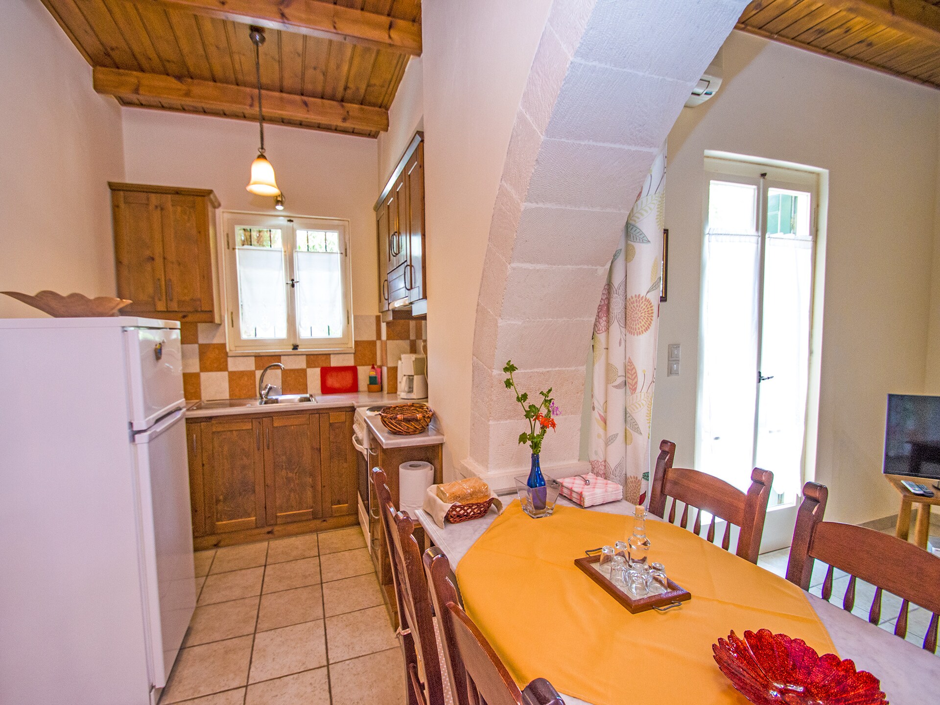 Sfeervolle villa met bergzicht en gemeenschappelijk zwembad bij Almyrida - foto 4