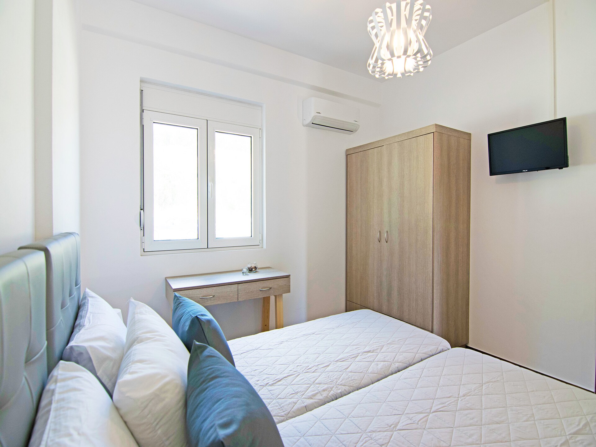 Villa Kaloustous 1: Moderne villa met privézwembad en bergzicht bij Rethymno - foto 3