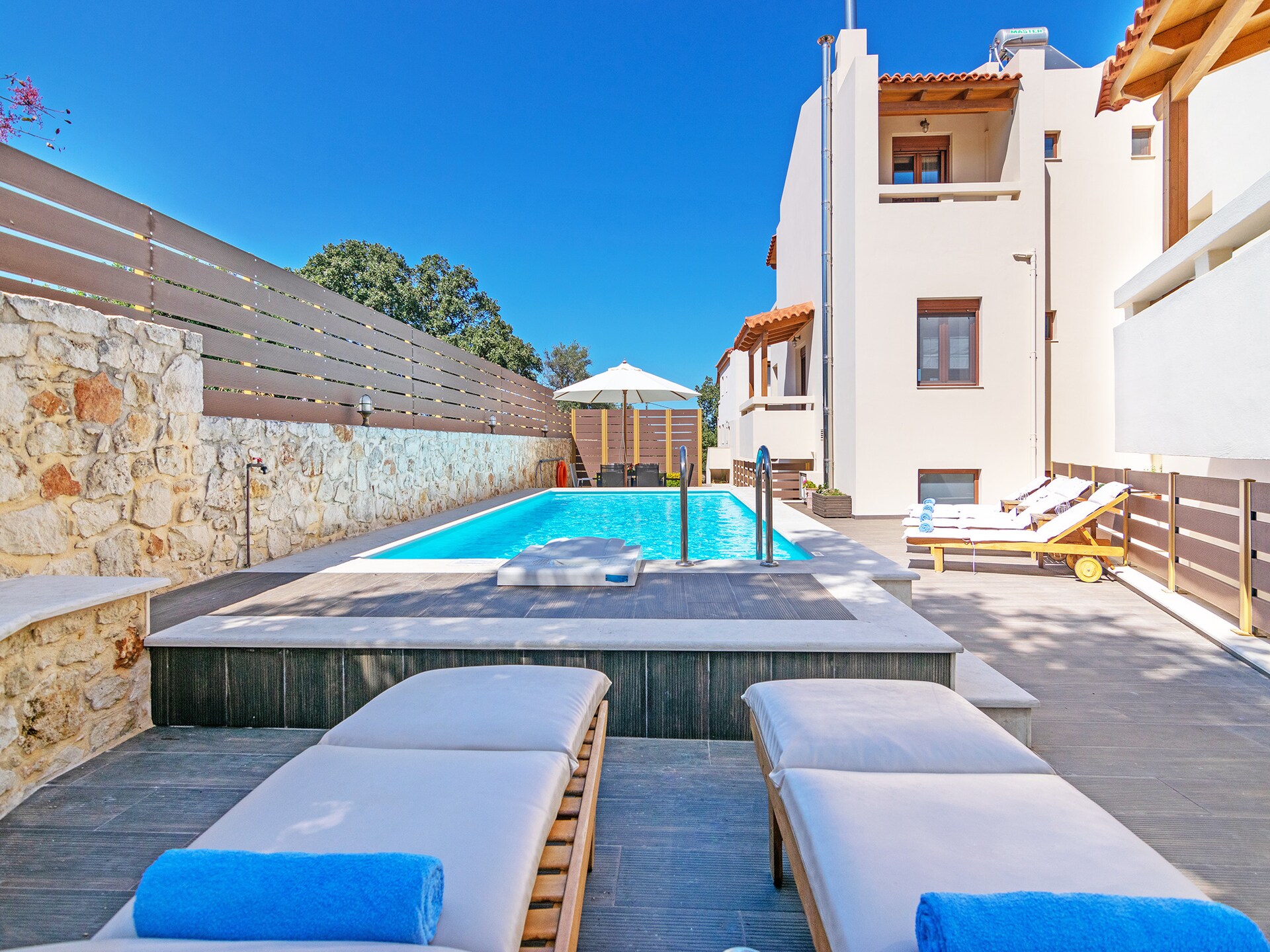 Lichtrijke villa met privézwembad op 3 km van strand en Rethymnon - foto 8