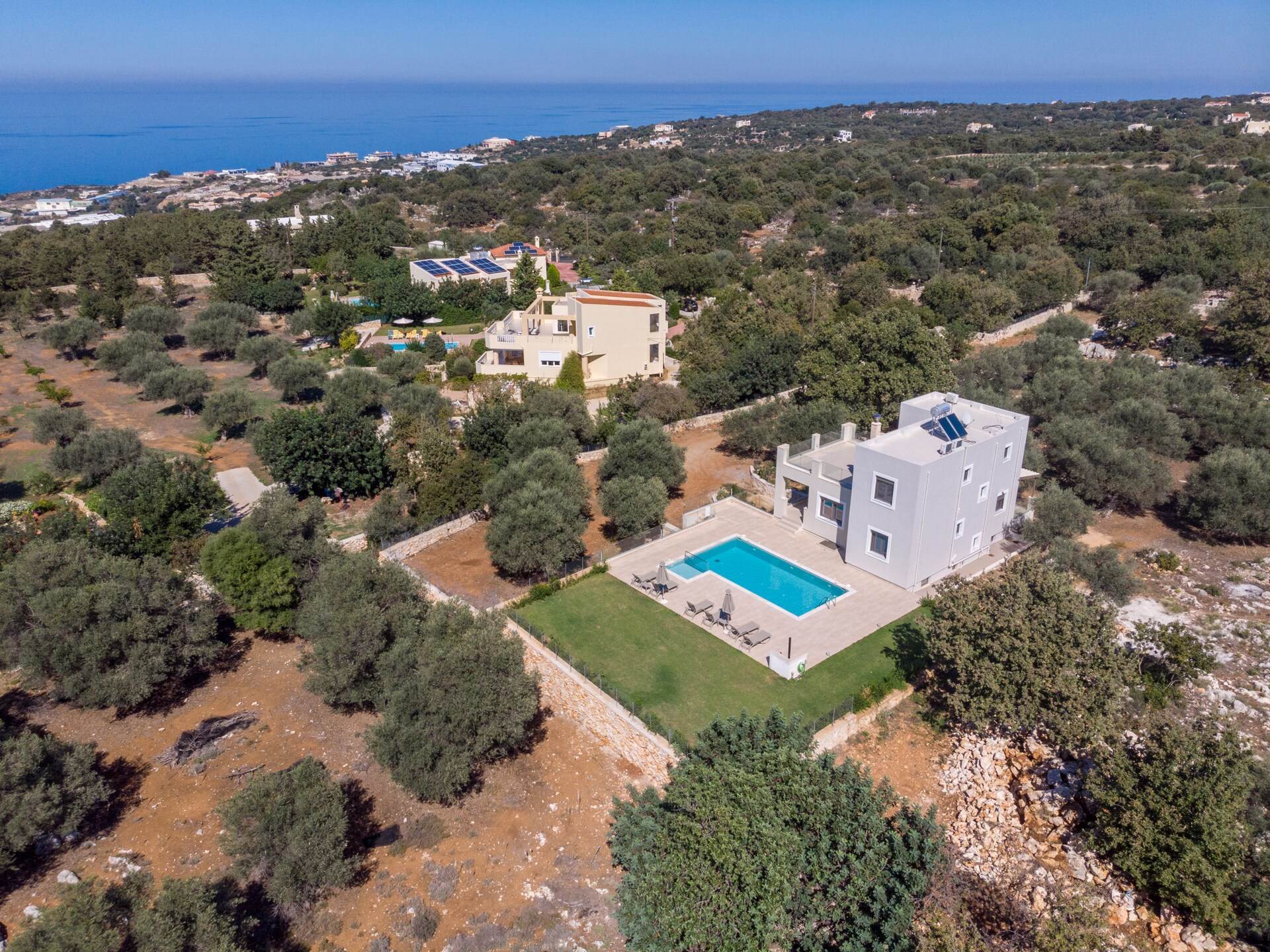 Moderne villa met privézwembad en bergzicht nabij Rethymno - foto 20