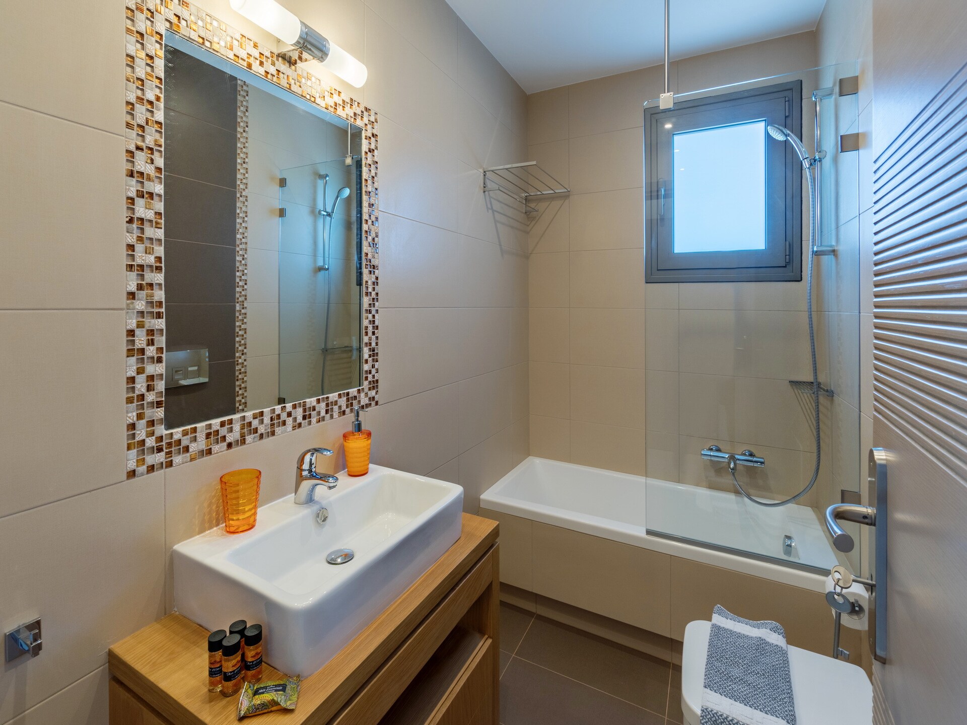 Moderne villa met privézwembad en bergzicht nabij Rethymno - foto 17