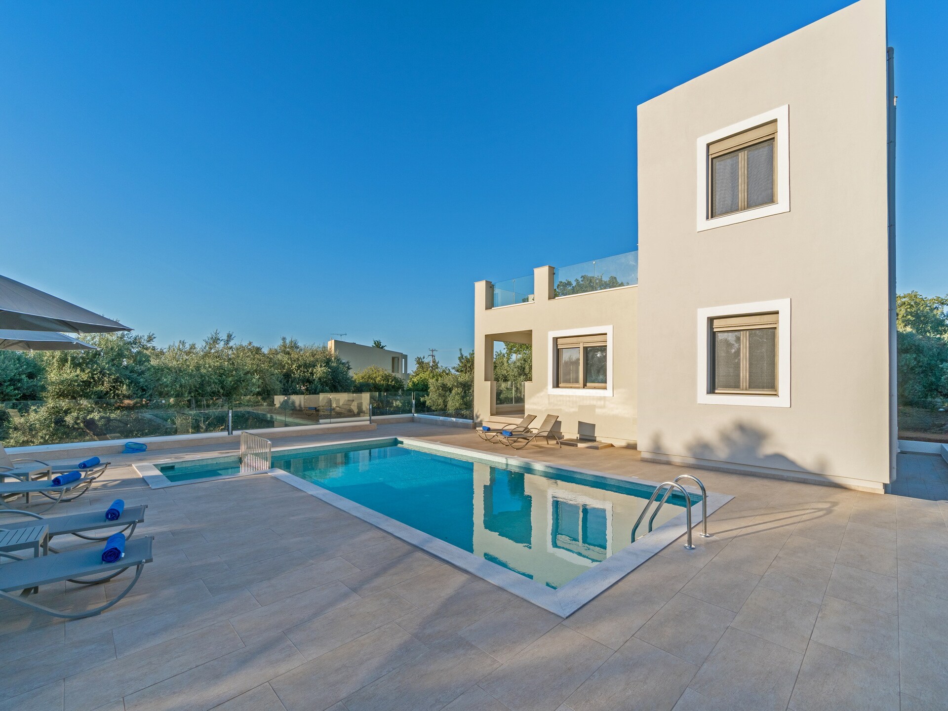 Moderne villa met privézwembad en bergzicht nabij Rethymno - foto 25