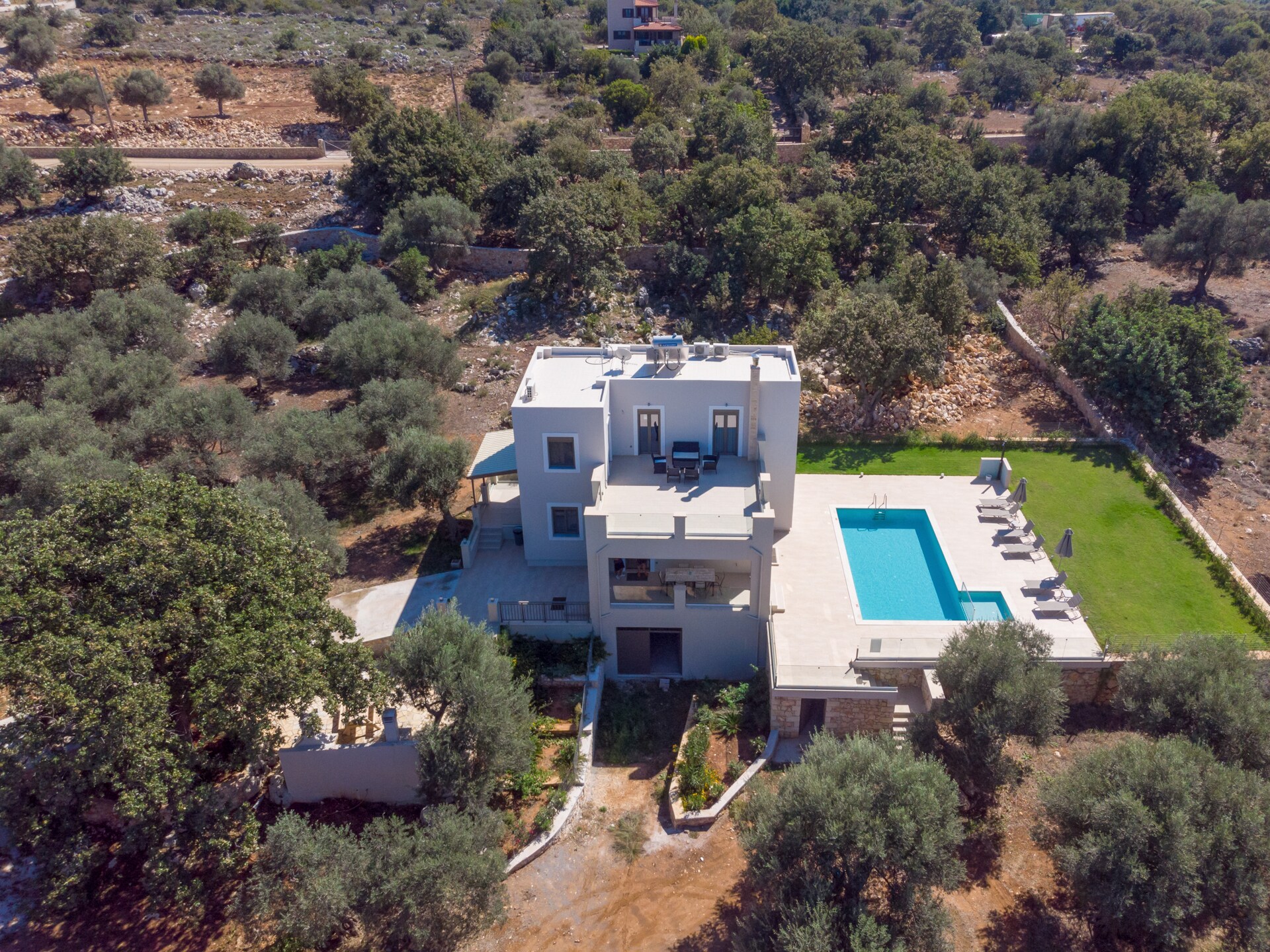 Moderne villa met privézwembad en bergzicht nabij Rethymno - foto 26