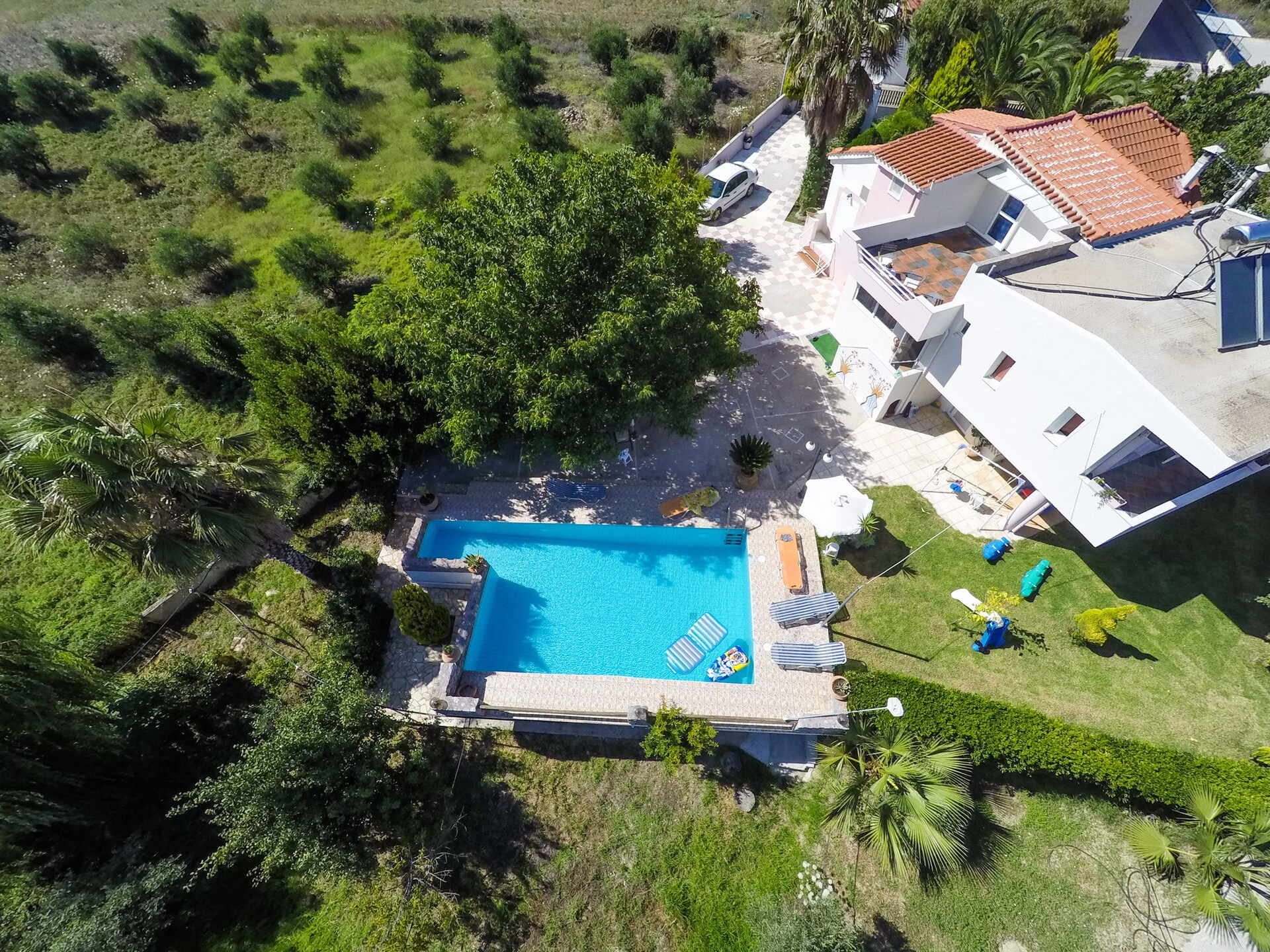 Eleana: Ruime familievilla met privézwembad in het groene Rethymno - foto 24