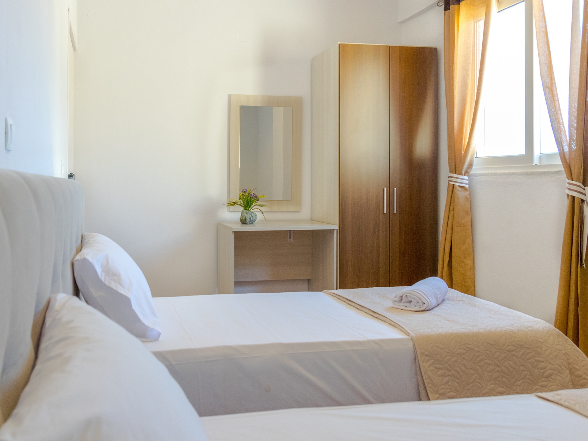 Villa direct aan Laki Beach in Frangocastello met privézwembad - foto 13
