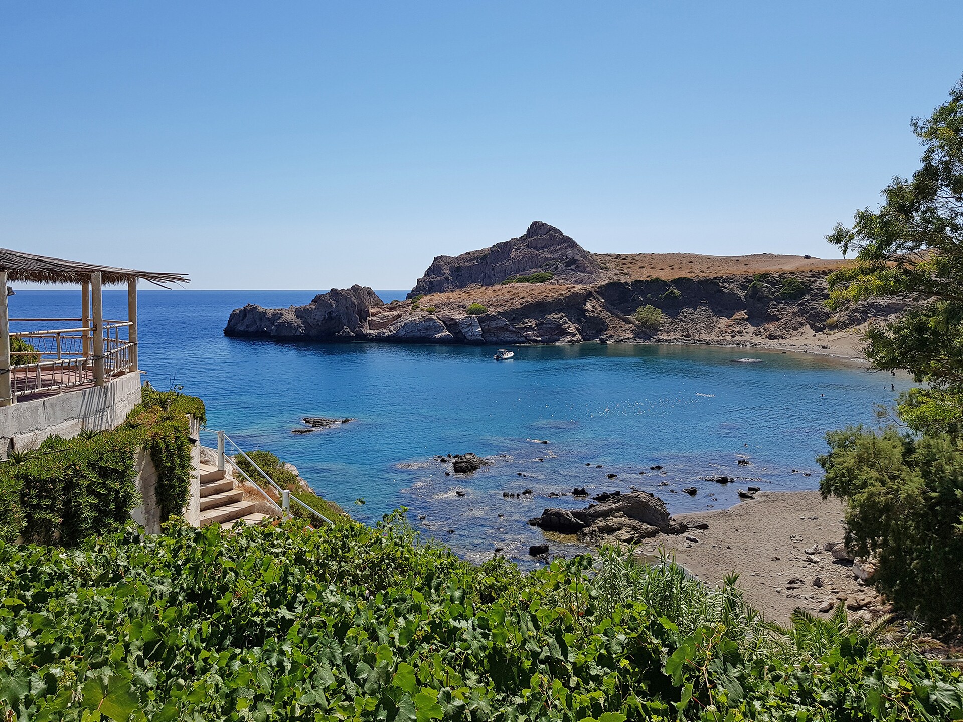 3-persoons villa met privézwembad direct aan het strand in Rethymno - foto 24