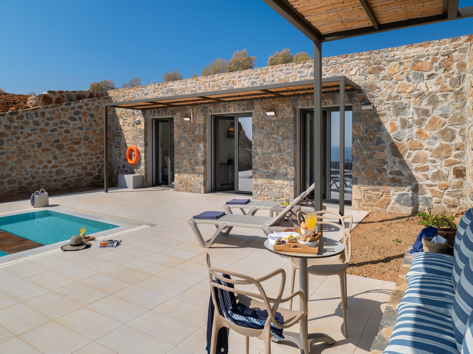 Moderne villa met privézwembad op 250 meter van Agios Pavlos strand - foto 9
