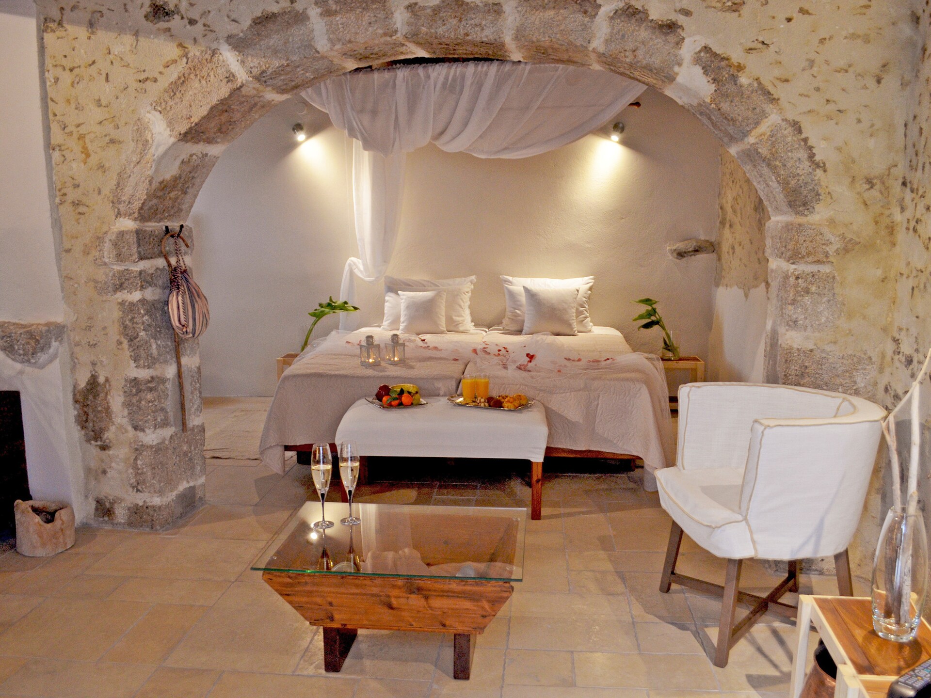 Cosmakis: Moderne villa met privézwembad dichtbij Korakas Beach, Kreta - foto 15