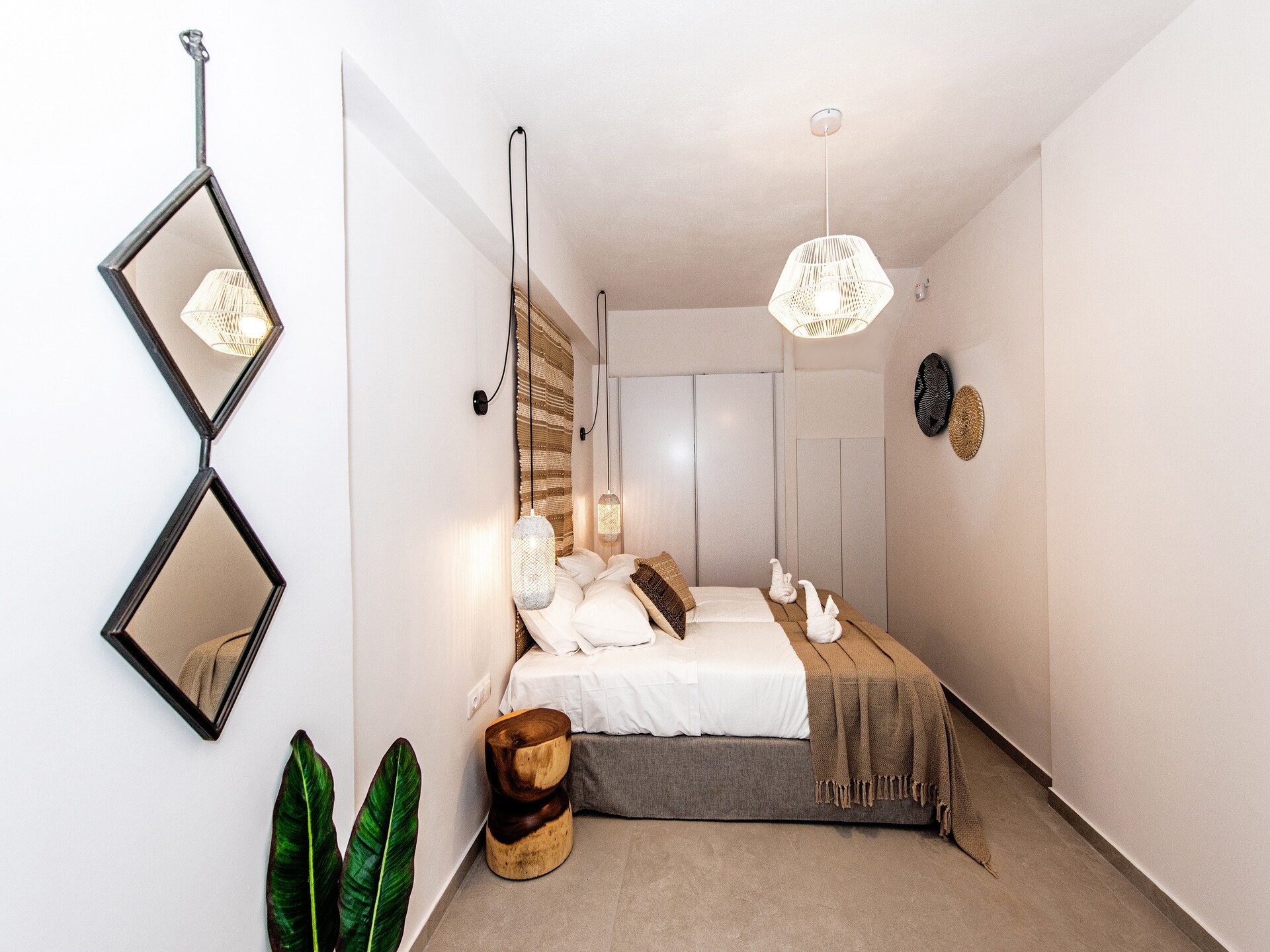 Moderne villa met privézwembad en uitzicht op zee en bergen in Gerani - foto 19