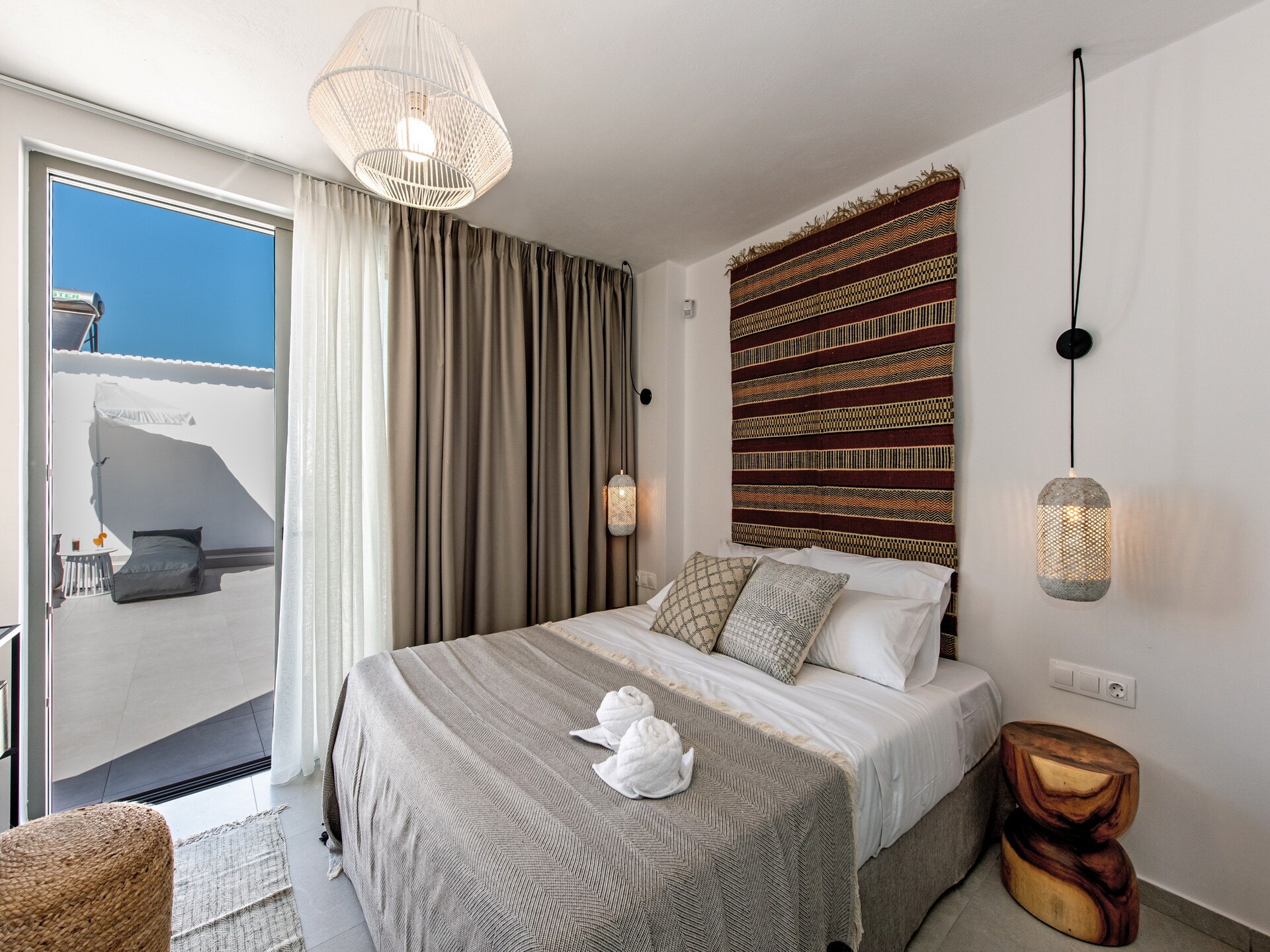 Moderne villa met privézwembad en uitzicht op zee en bergen in Gerani - foto 20