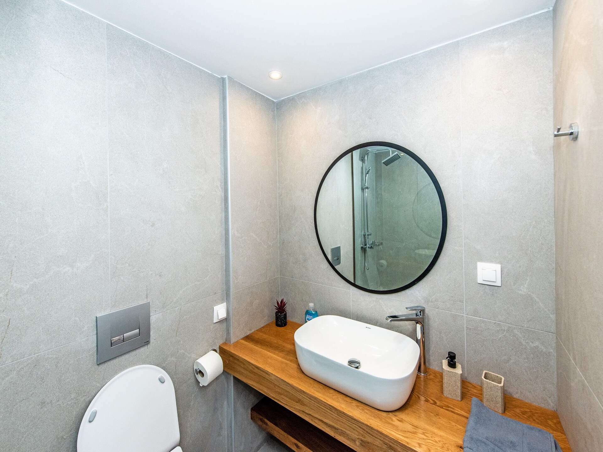 Moderne villa met privézwembad en uitzicht op zee en bergen in Gerani - foto 23