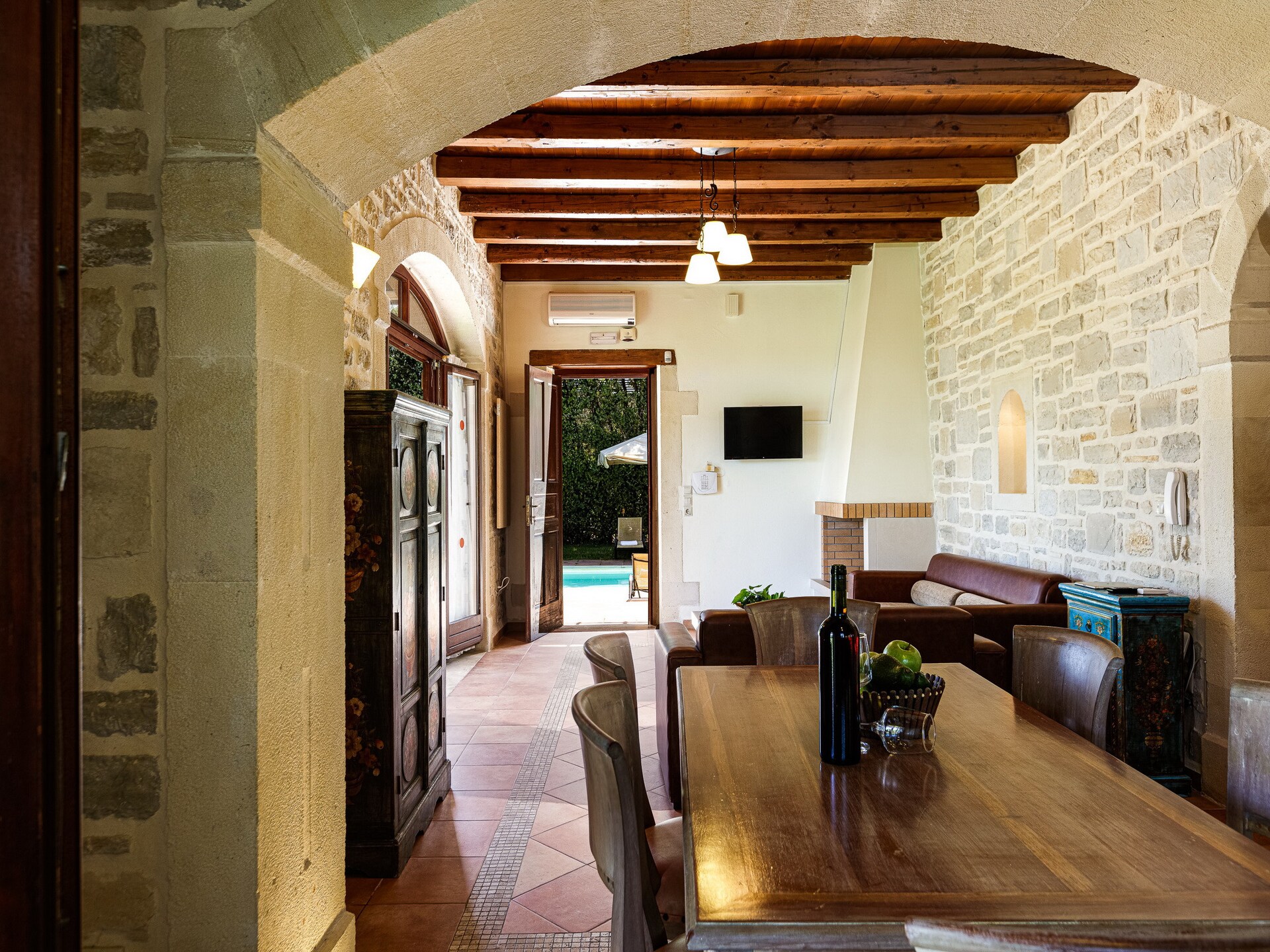 Villa Kali – Luxe villa met privézwembad op 350m van het strand - foto 7