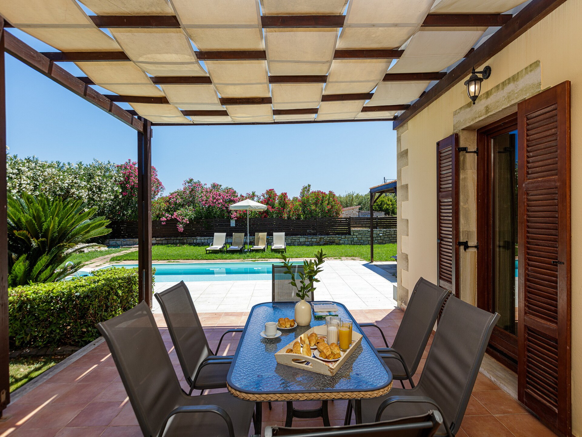 Zonovergoten villa Mera met privézwembad, 350m van het zandstrand - foto 23