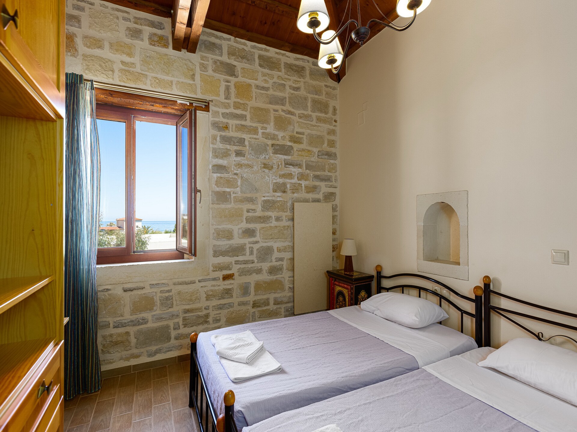 Zonovergoten villa Mera met privézwembad, 350m van het zandstrand - foto 15