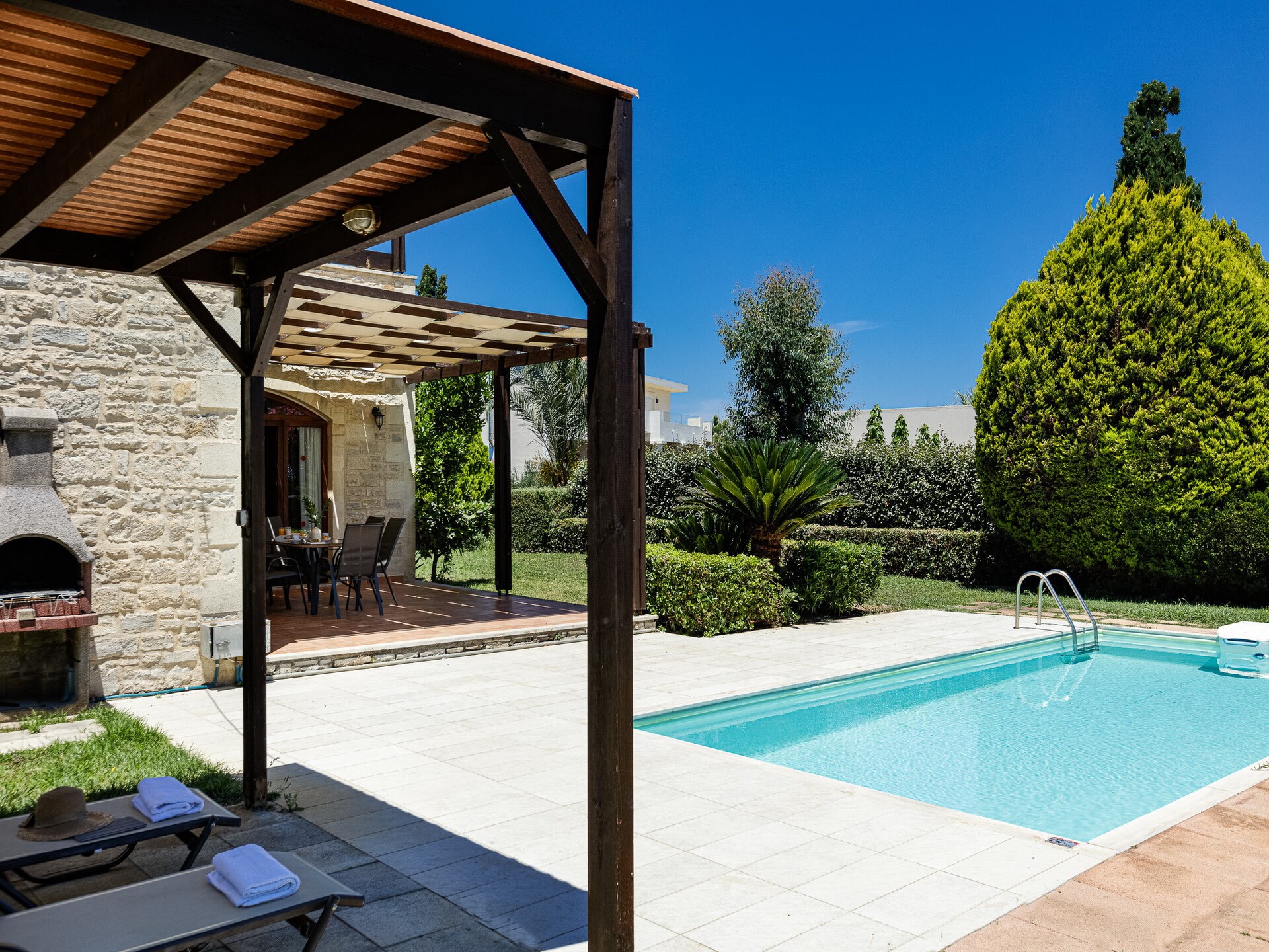Zonovergoten villa Mera met privézwembad, 350m van het zandstrand - foto 9