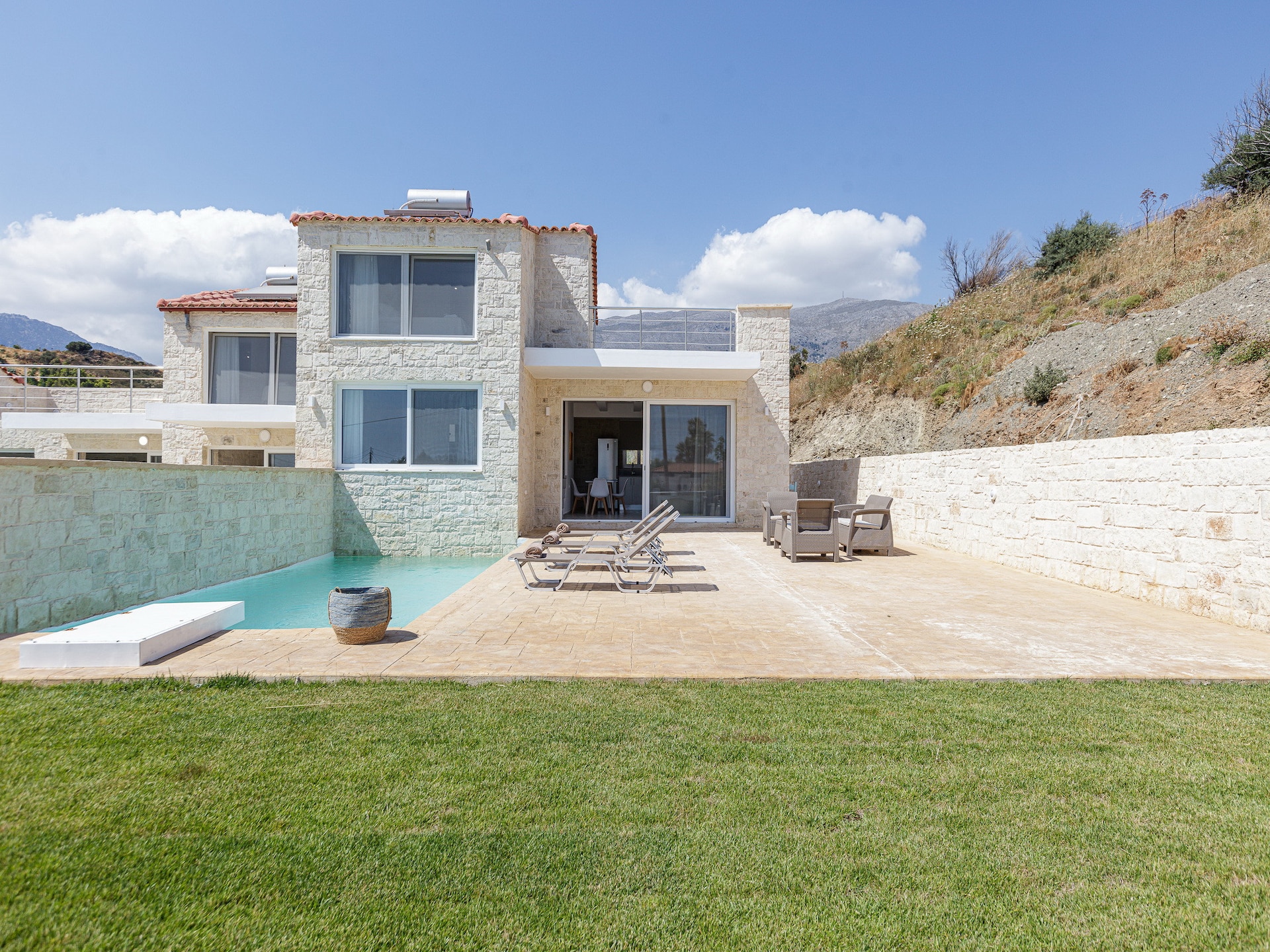 4-persoons villa met privézwembad aan het strand in Damnoni - foto 30