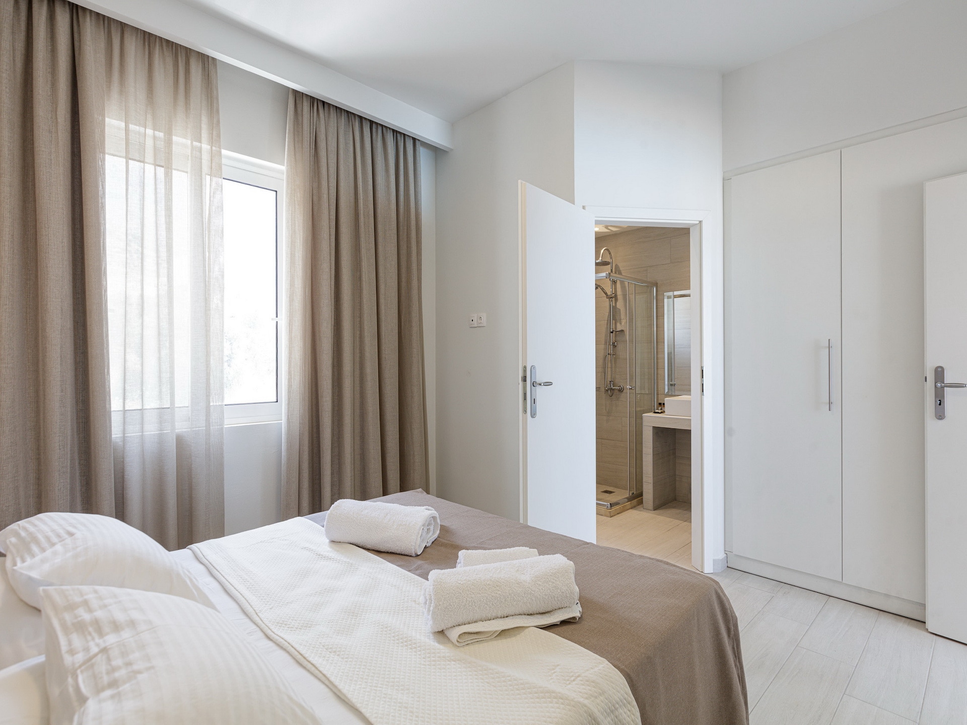 4-persoons villa met privézwembad in Mariou - foto 15