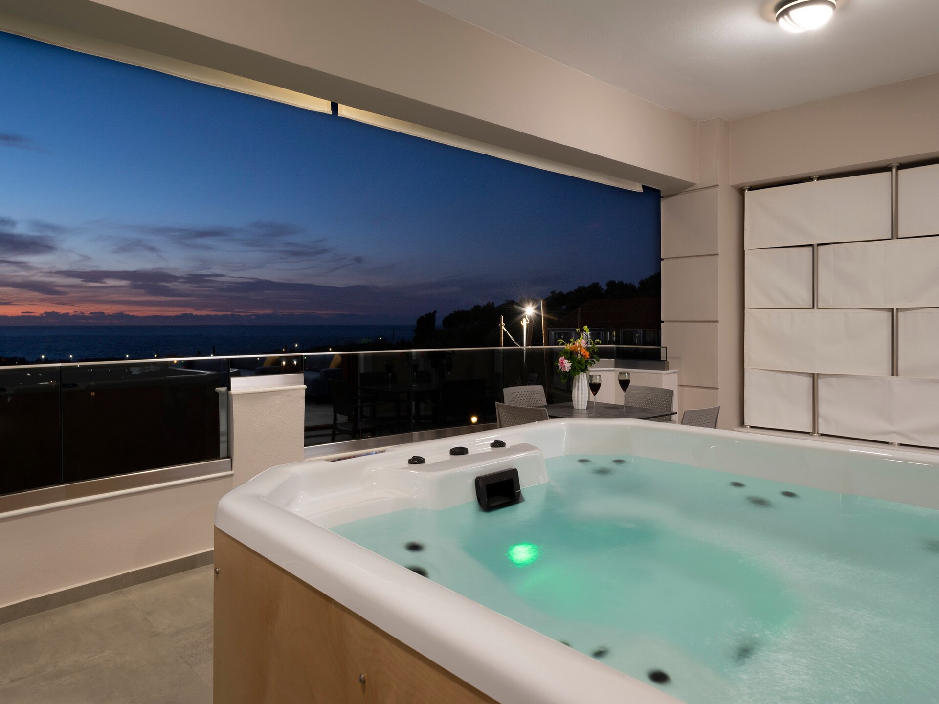 Zen Grande: Ruim appartement met 4 slaapkamers, tuin en zwembad nabij Rethymno - foto 36