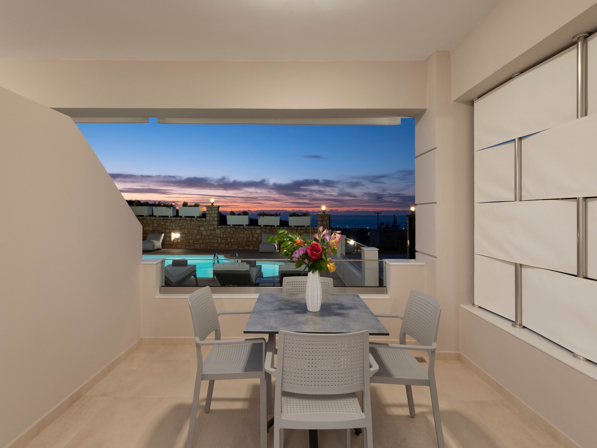 Zen Grande: Ruim appartement met 4 slaapkamers, tuin en zwembad nabij Rethymno - foto 5
