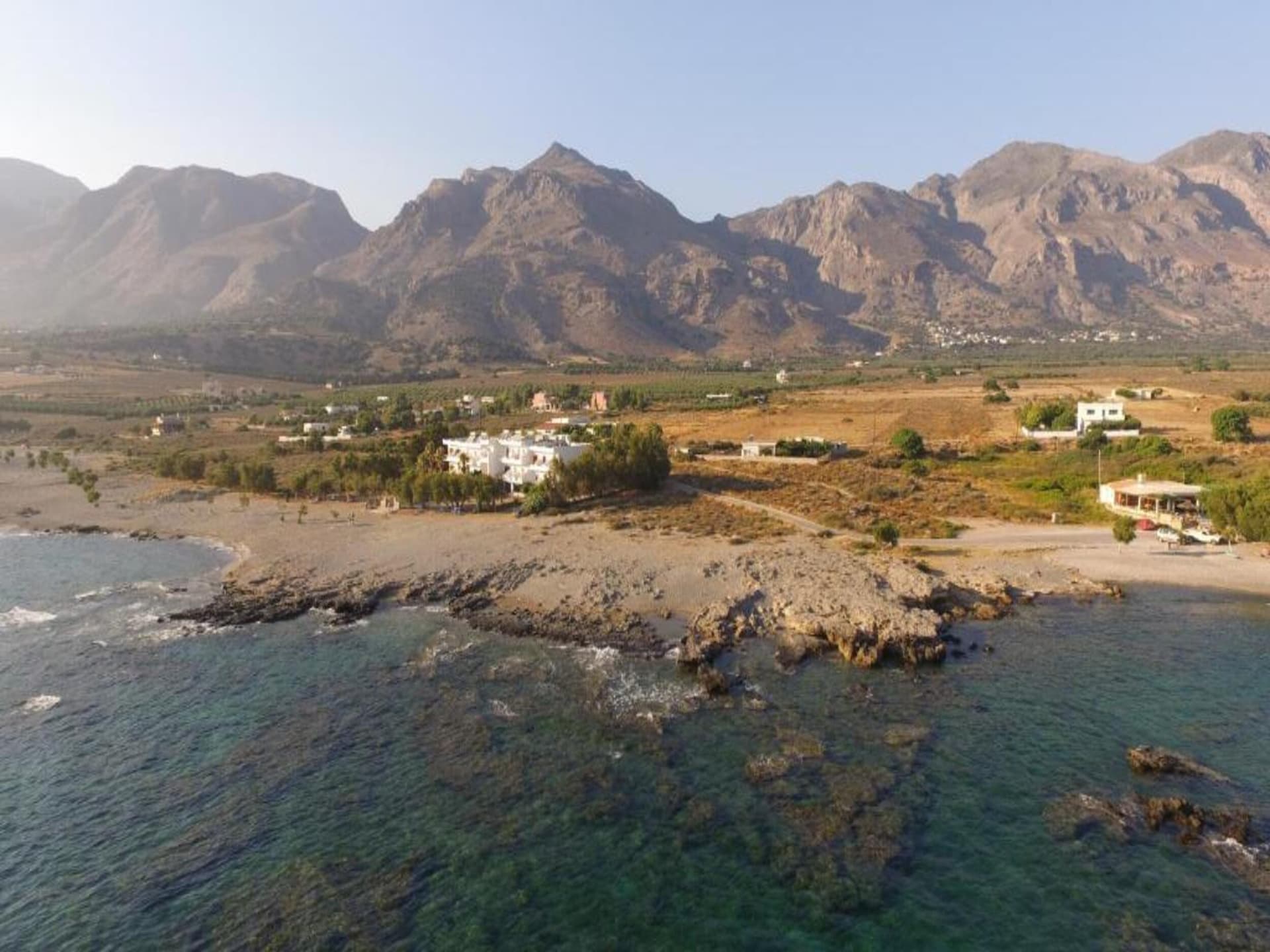 Aan het strand: Modern appartement Mythos apt 4 in Damnoni - foto 25