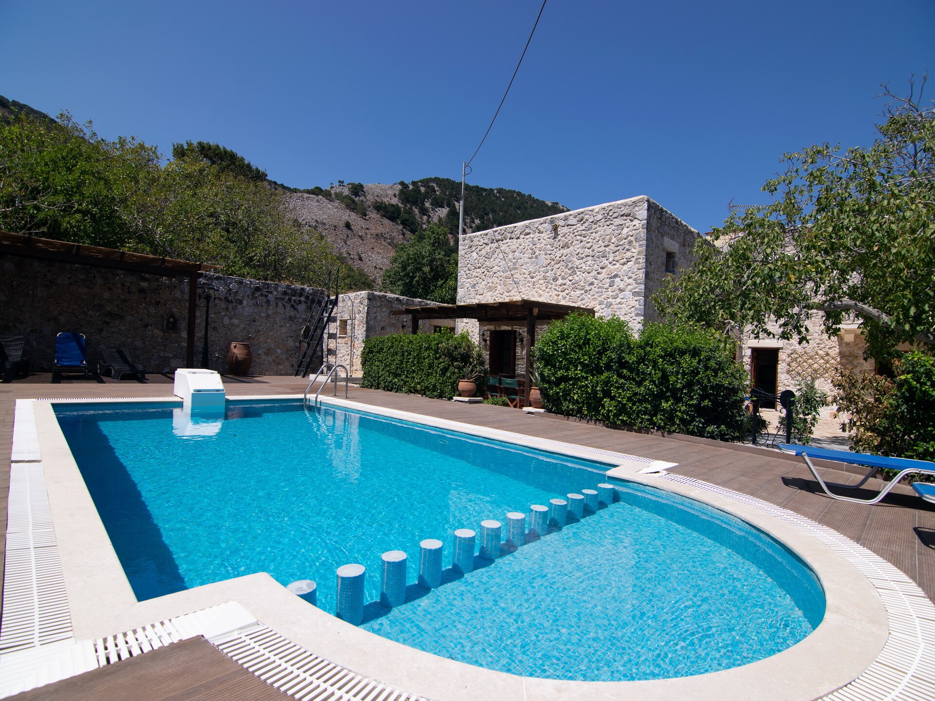 Ruime villa met privézwembad en bergzicht bij Chania - foto 7