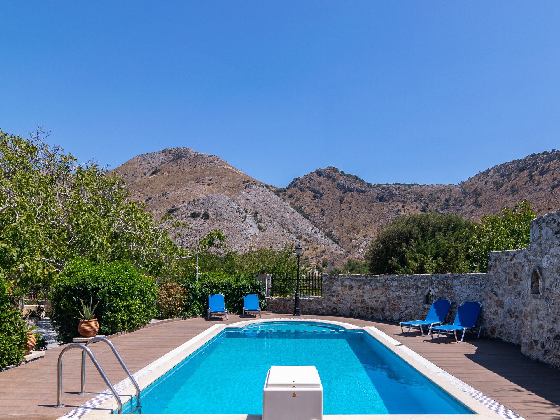 Ruime villa met privézwembad en bergzicht bij Chania - foto 8