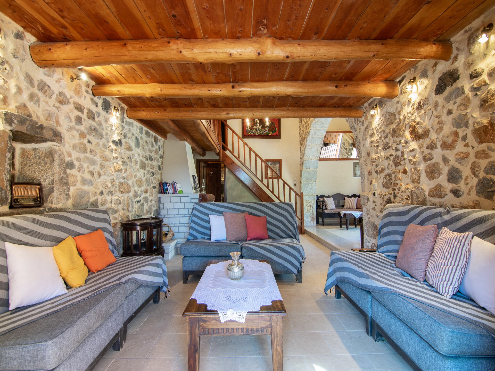Ruime villa met privézwembad en bergzicht bij Chania - foto 2