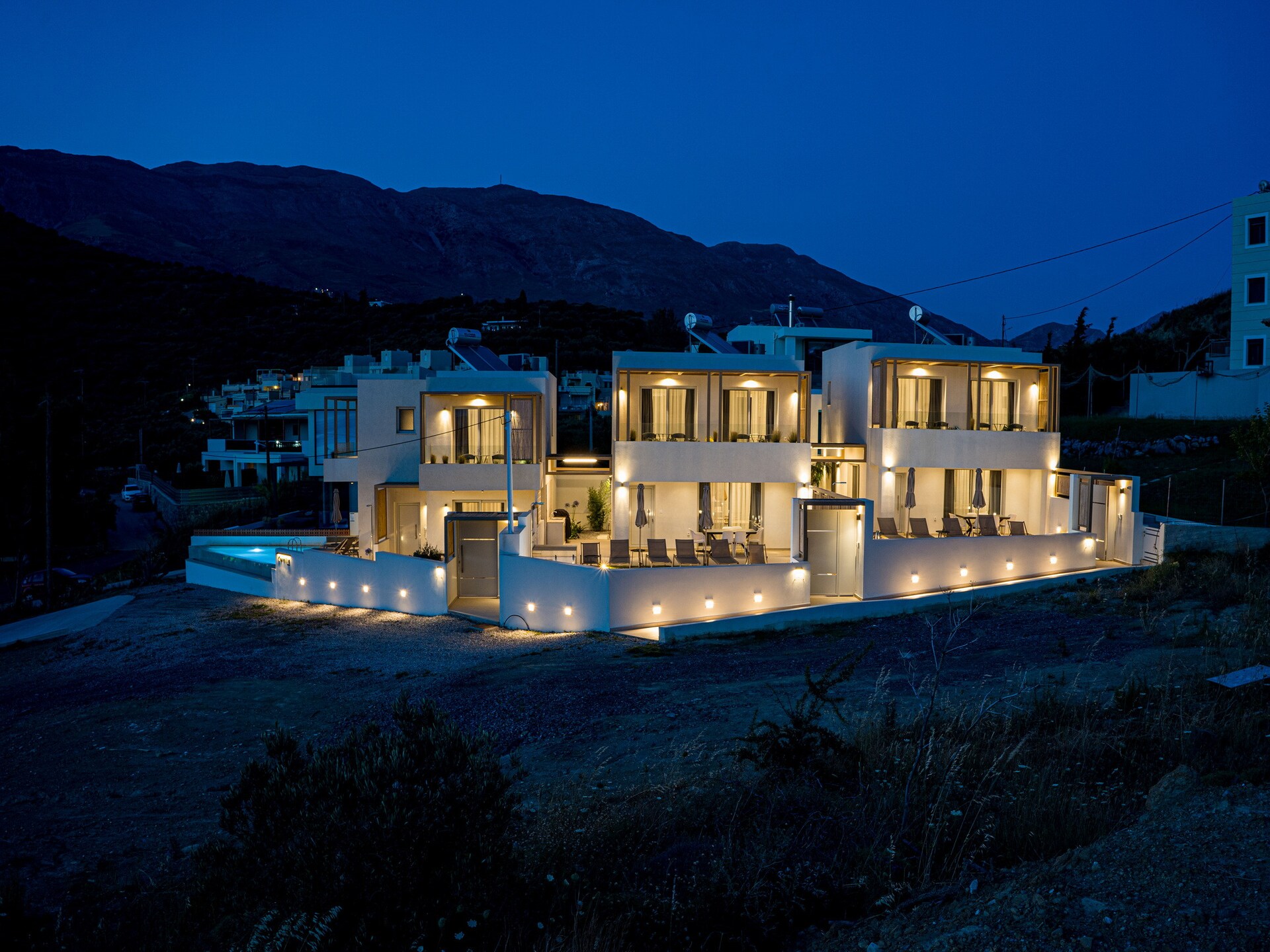 Moderne villa met privézwembad op 250 meter van het strand van Plakias - foto 32