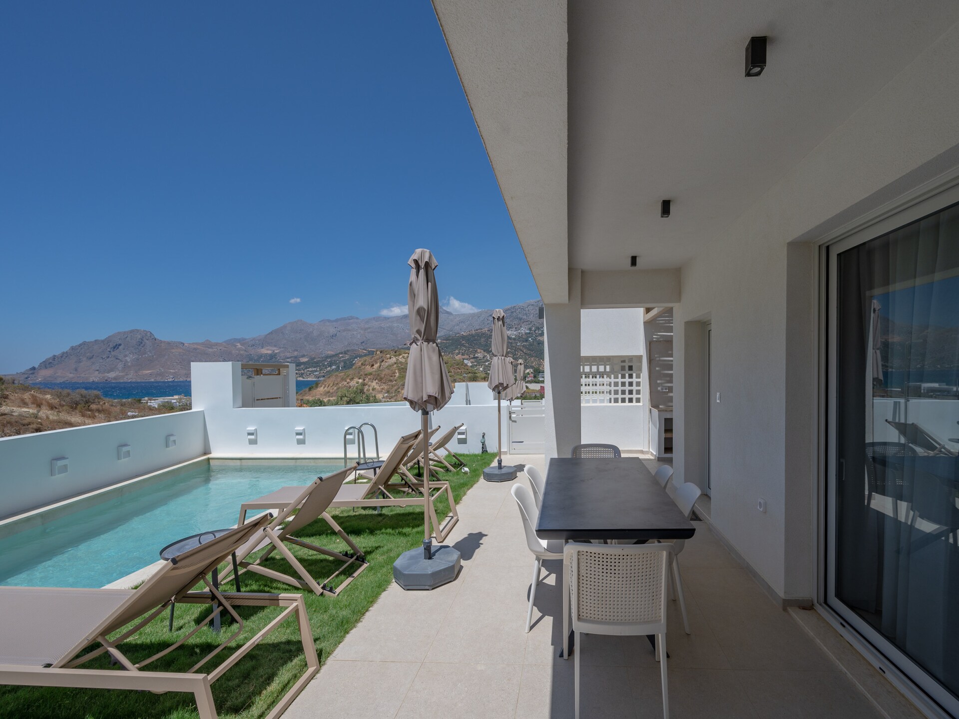 Moderne villa met privézwembad op 250 meter van het strand van Plakias - foto 36