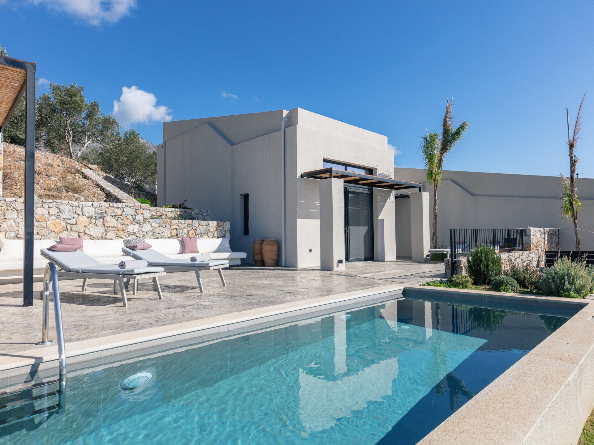 Moderne villa met privézwembad en zeezicht nabij Plakias - foto 1