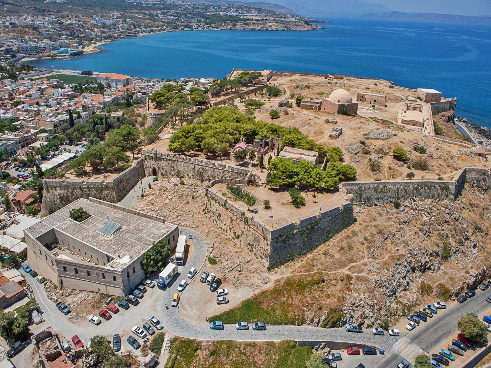 Zonnige studio met zeezicht op 300 meter van het strand van Rethymno - foto 12