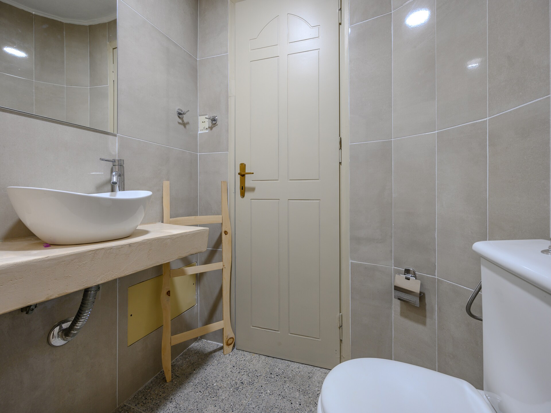 Knus appartement op 100 meter van het strand in Adelianos Kampos - foto 18