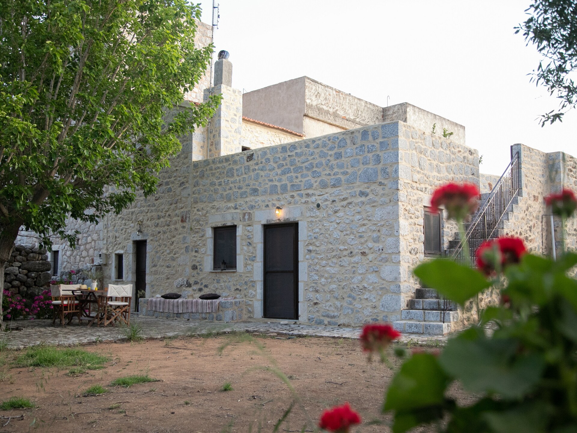 Anna's Garden: sfeervol vakantiehuis voor 10 personen bij Pyrgos Dirou - foto 25