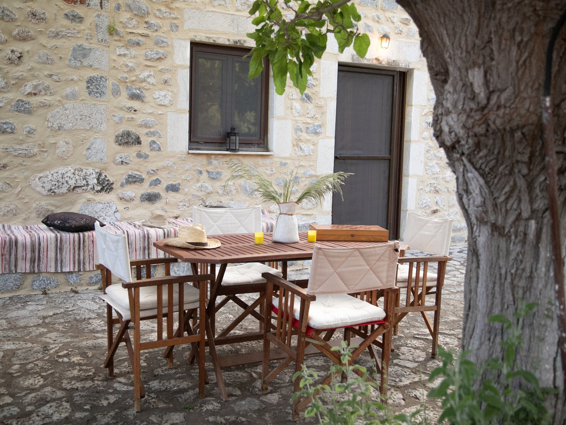 Anna's Garden: sfeervol vakantiehuis voor 10 personen bij Pyrgos Dirou - foto 21