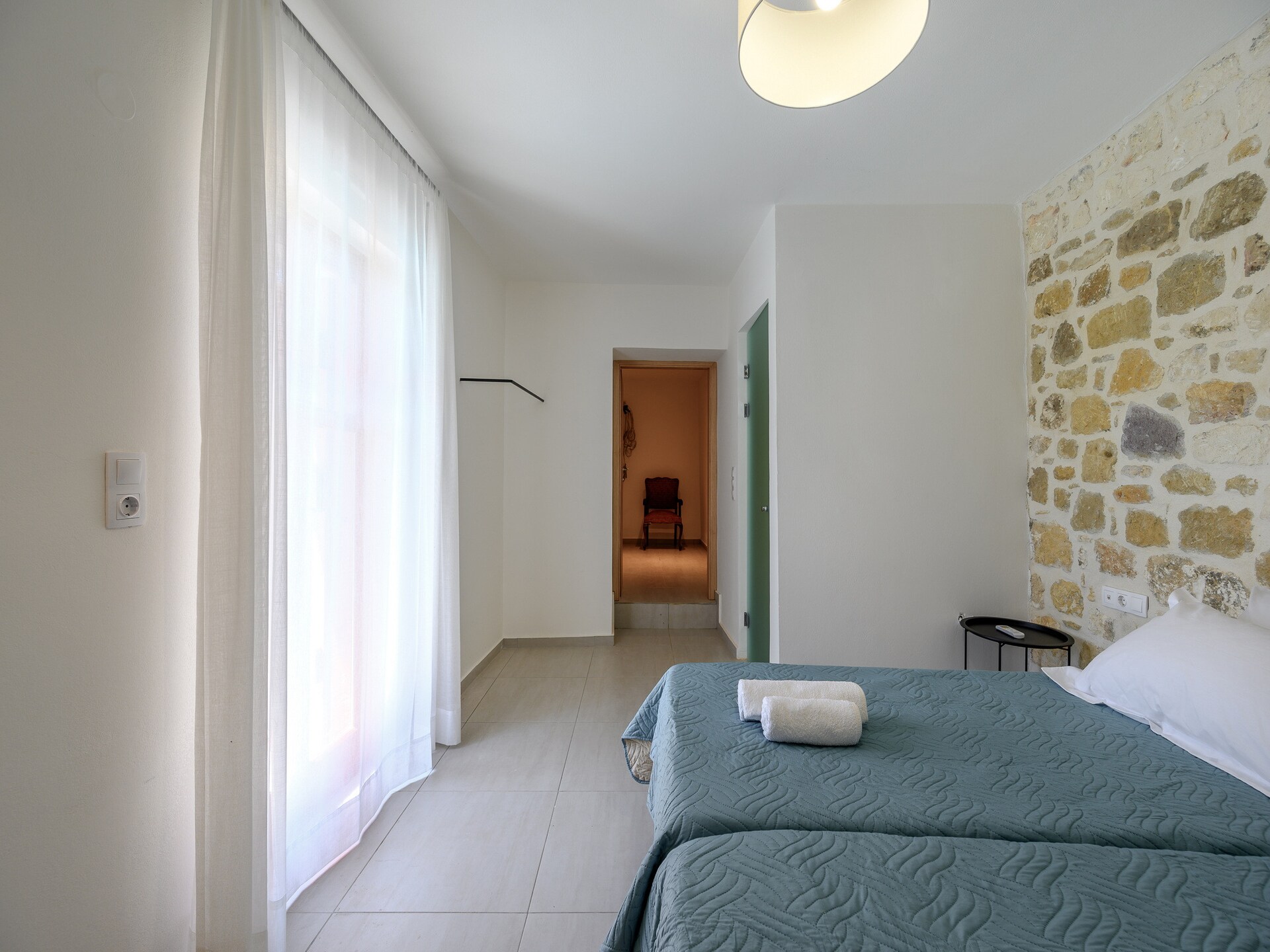 Lichtrijke villa met privézwembad en bergzicht bij Rethymnon - foto 16