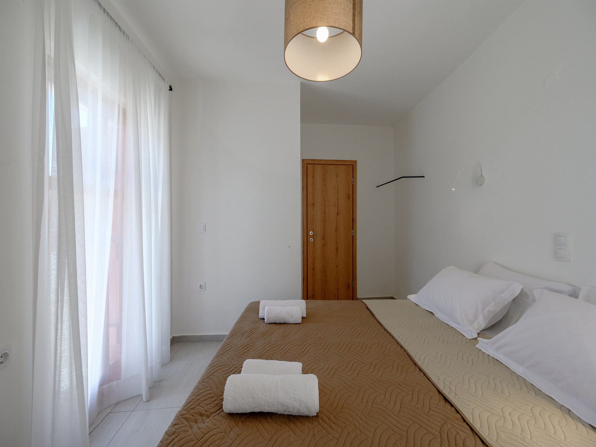 Lichtrijke villa met privézwembad en bergzicht bij Rethymnon - foto 19