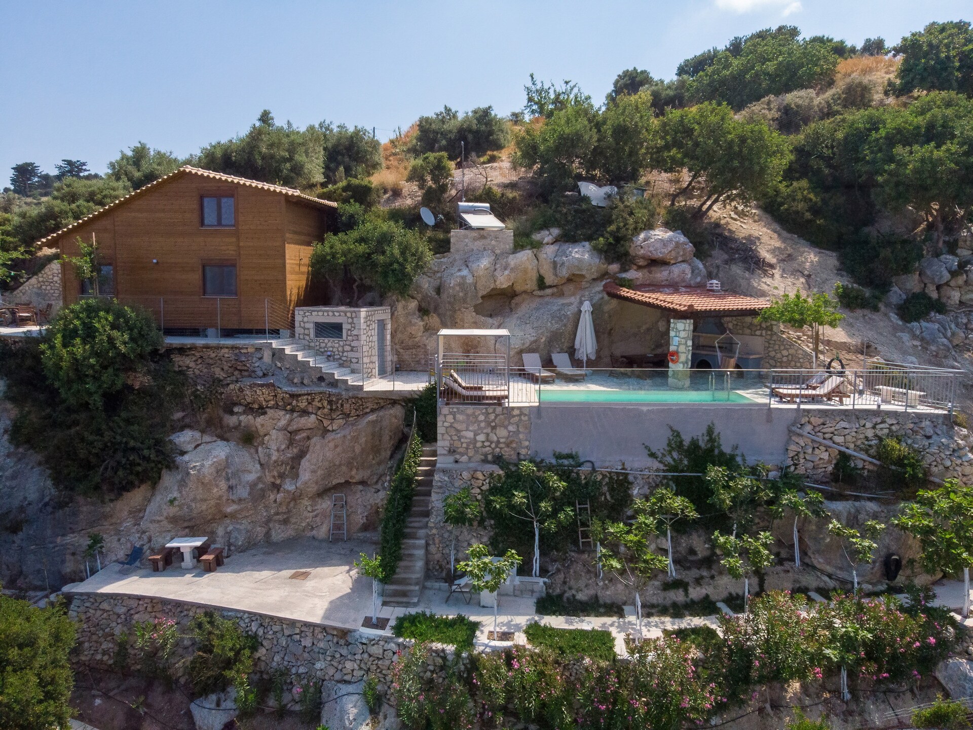 Villa Faragi Sophie: privézwembad met zee- en bergzicht in Maroulas - foto 23