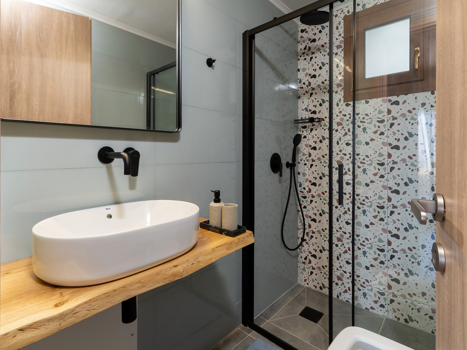 Villa Faragi Sophie: privézwembad met zee- en bergzicht in Maroulas - foto 17