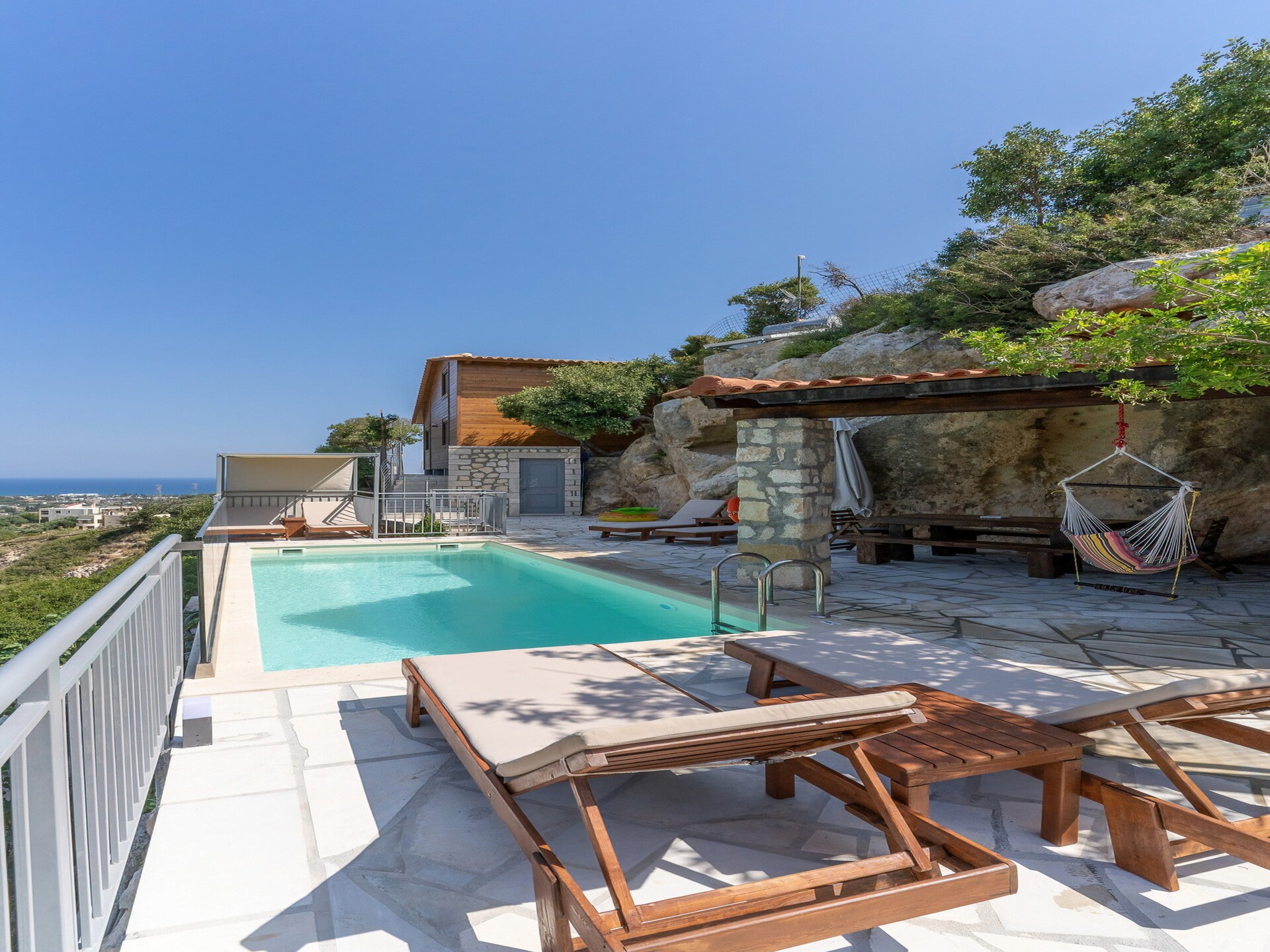 Villa Faragi Sophie: privézwembad met zee- en bergzicht in Maroulas - foto 6