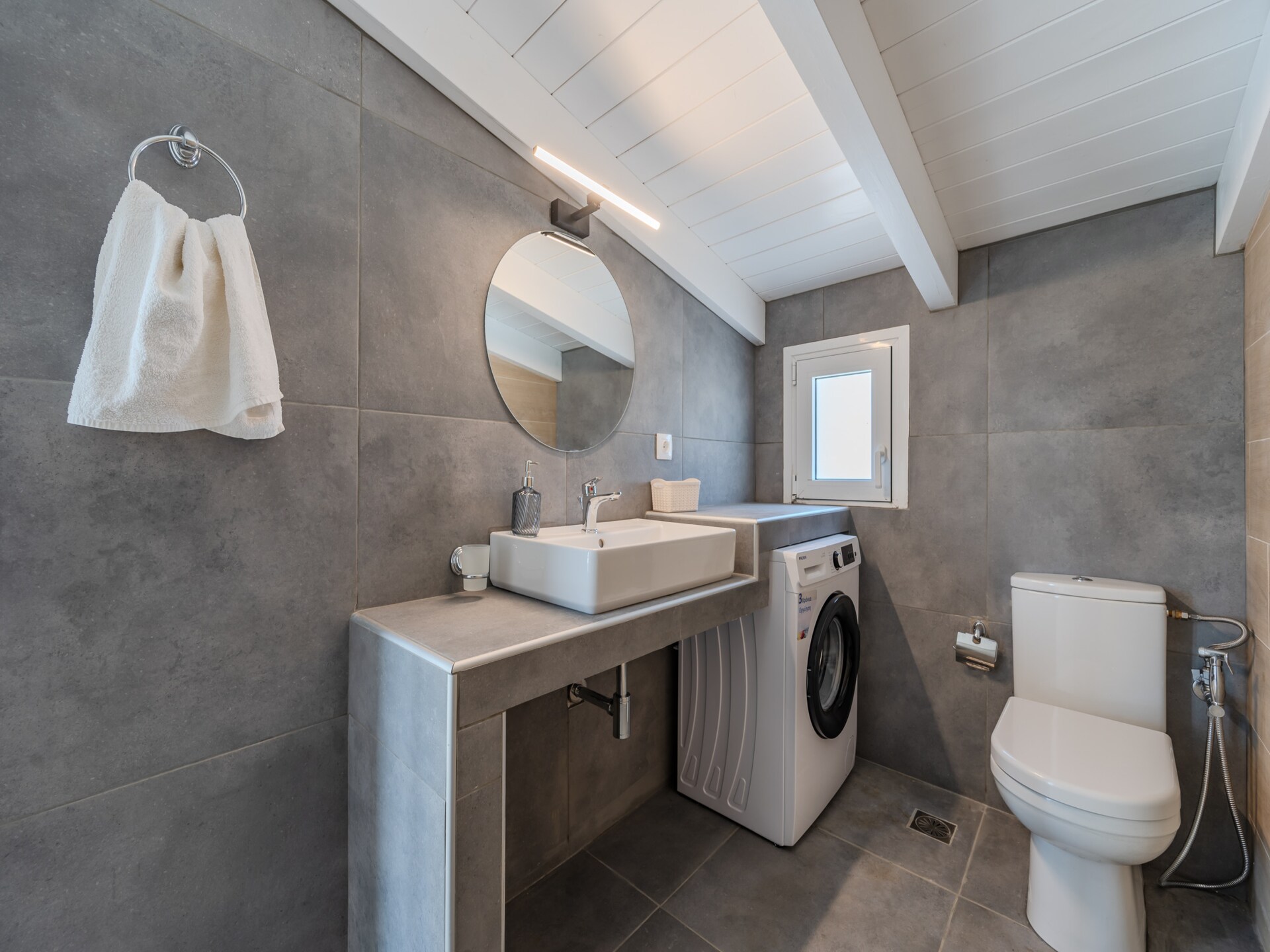 Aan het strand: Luxe villa met privézwembad in Damnoni - foto 17