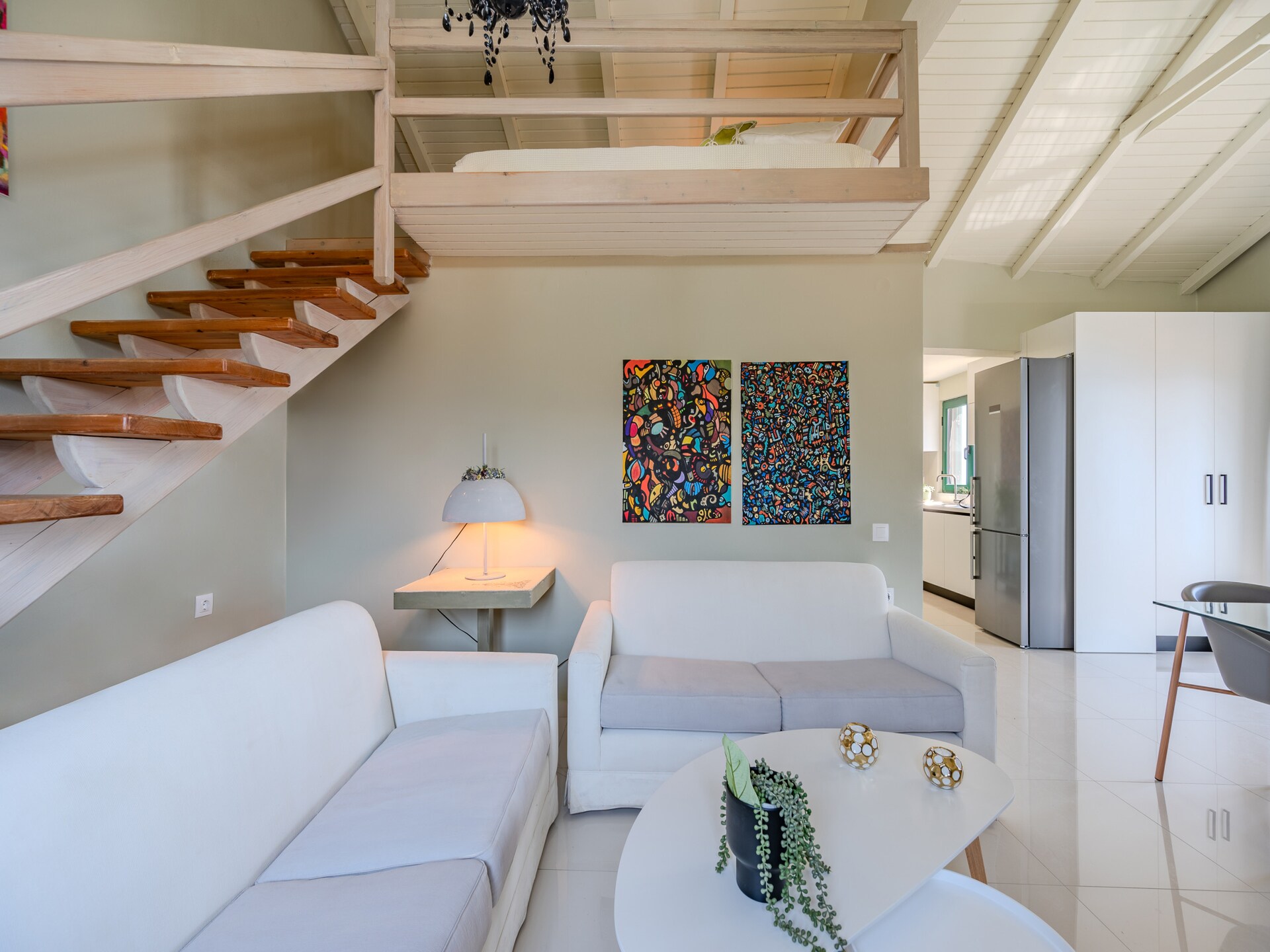 Gallery Apartment: Uitzicht op zee en bergen bij Keratokambos - foto 2