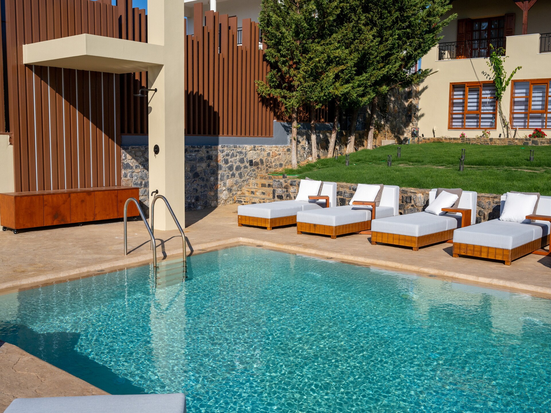Villa Ami Manoir: Zeezicht & Privézwembad bij Panormo - foto 5