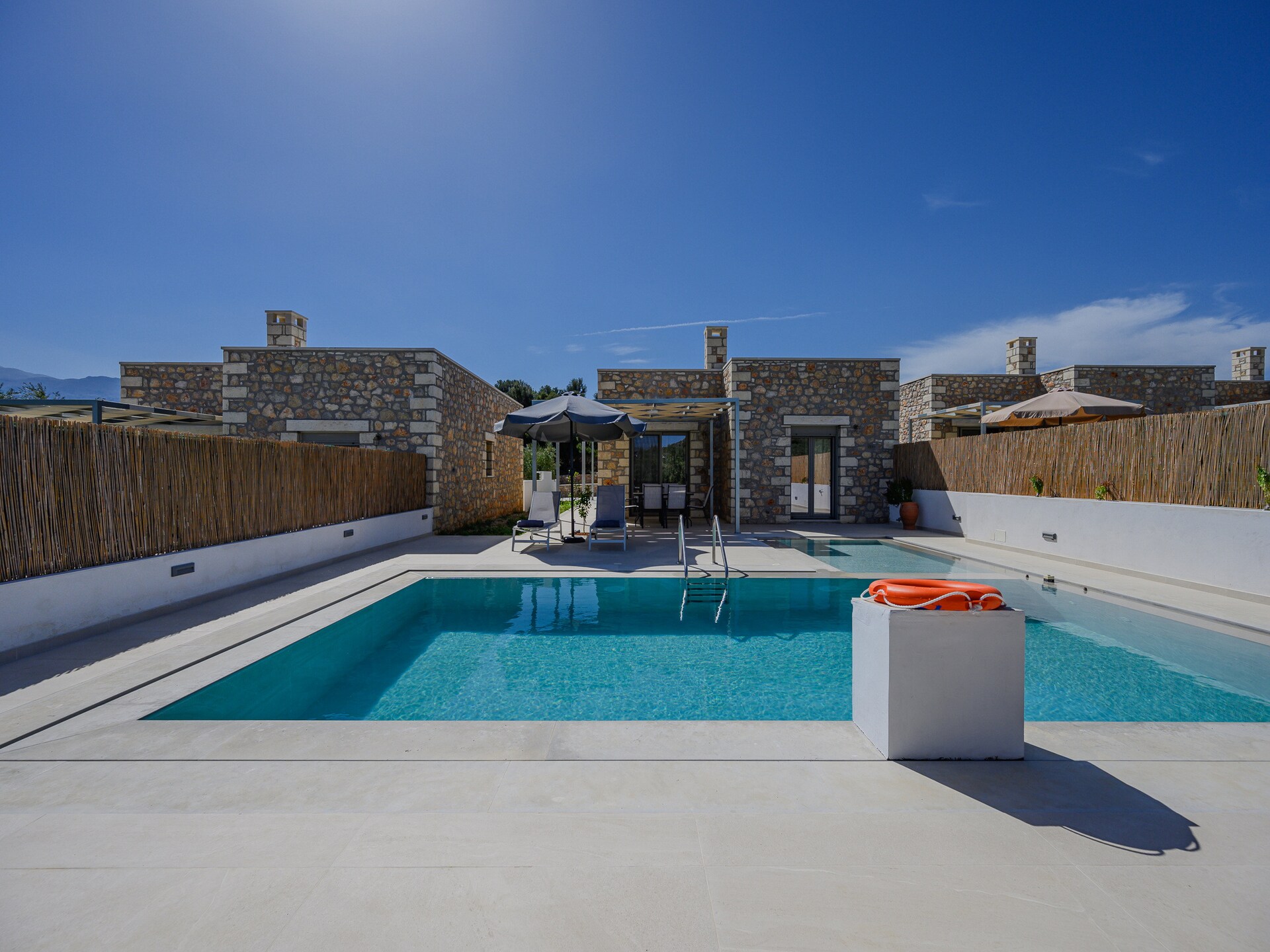 Steenrijke charme in Melidoni: villa met privébad en bergzicht - foto 8
